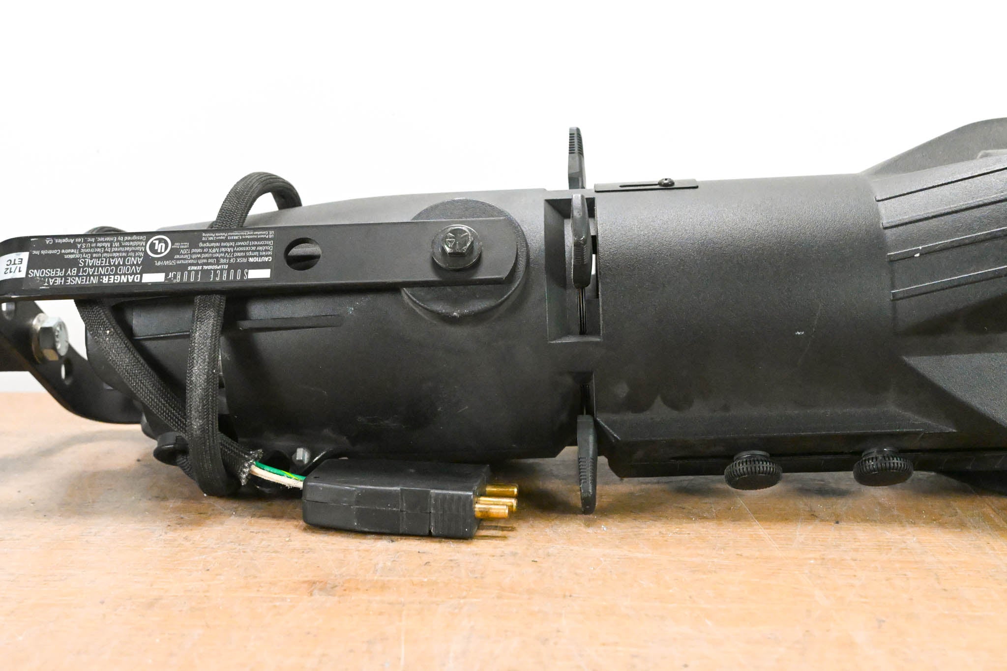ETC Source Four Jr 25-50 Degree Zoom 575 Ellipsoidal Light