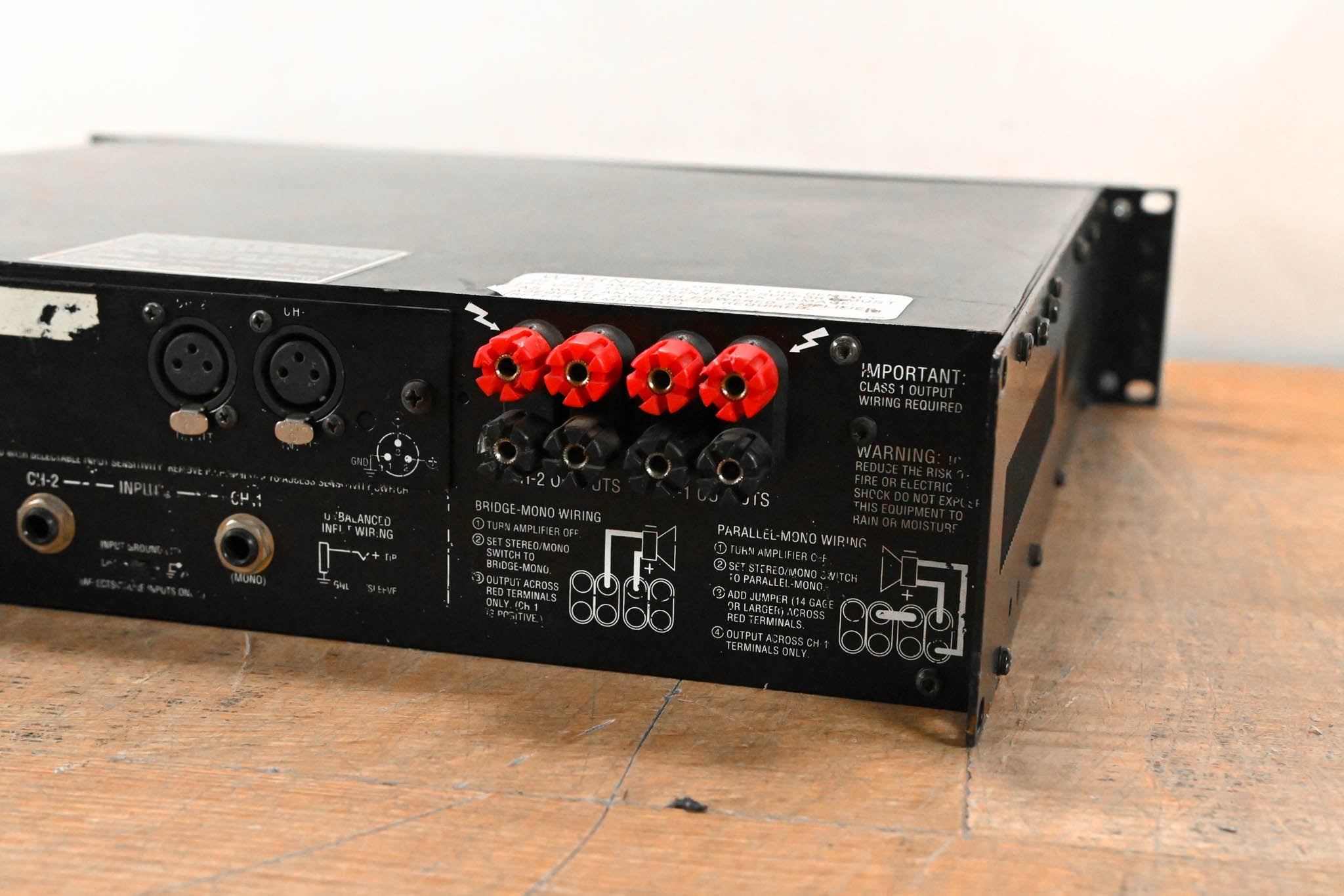 Crown Macro-Tech 3600VZ 2-Channel Power Amplifier