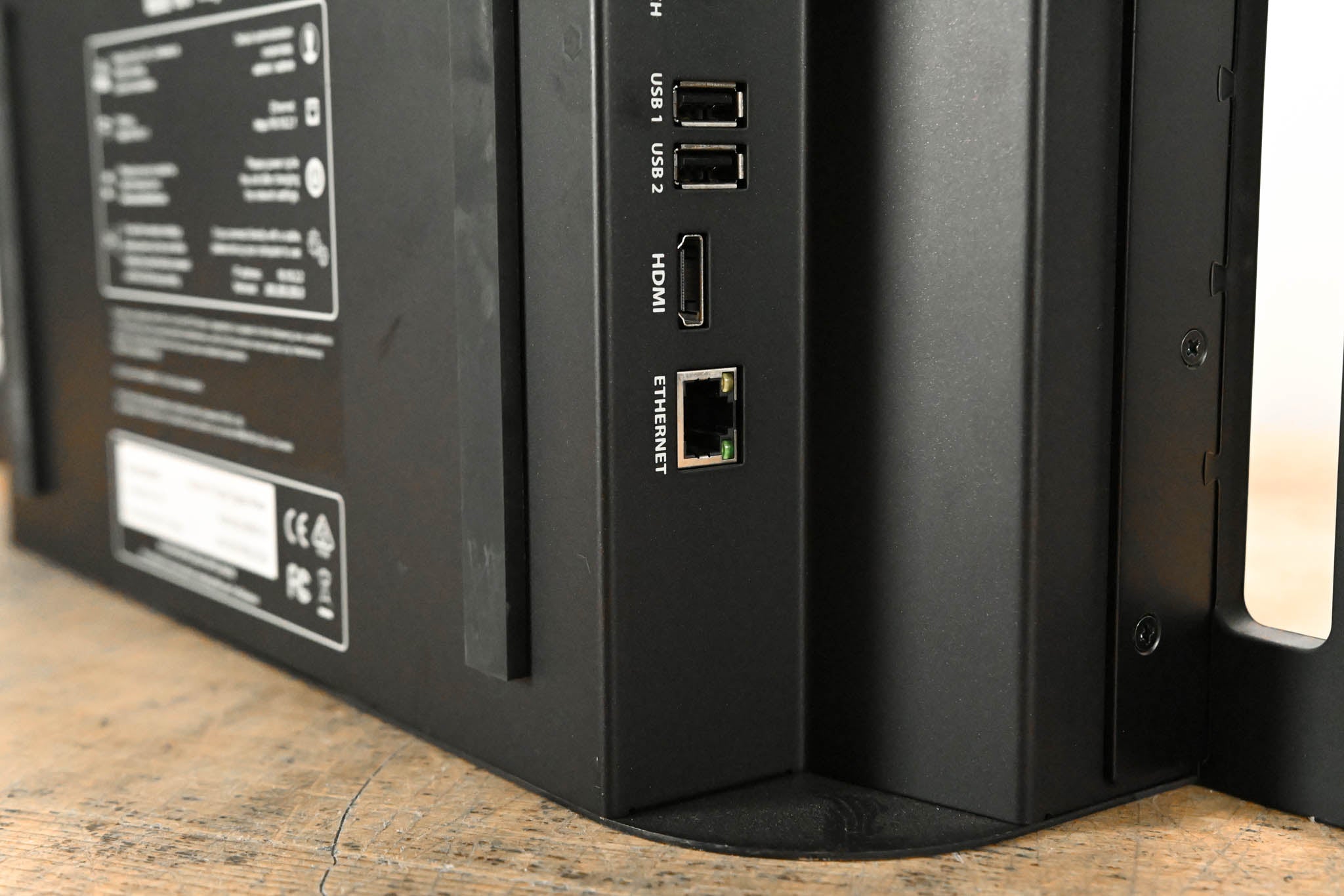 Soundcraft Ui16 16-Input Remote-Controlled Digital Mixer