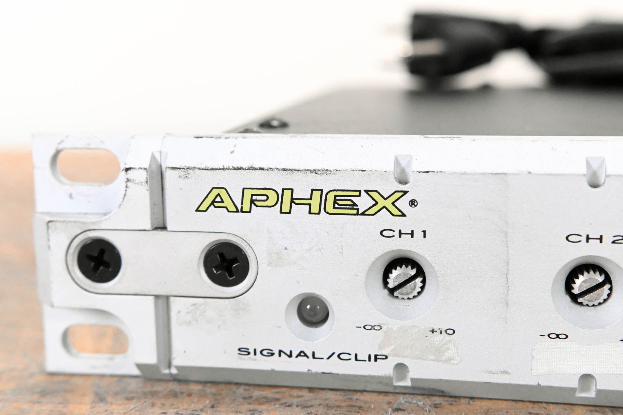 Aphex 120B Audio Distribution Amplifier