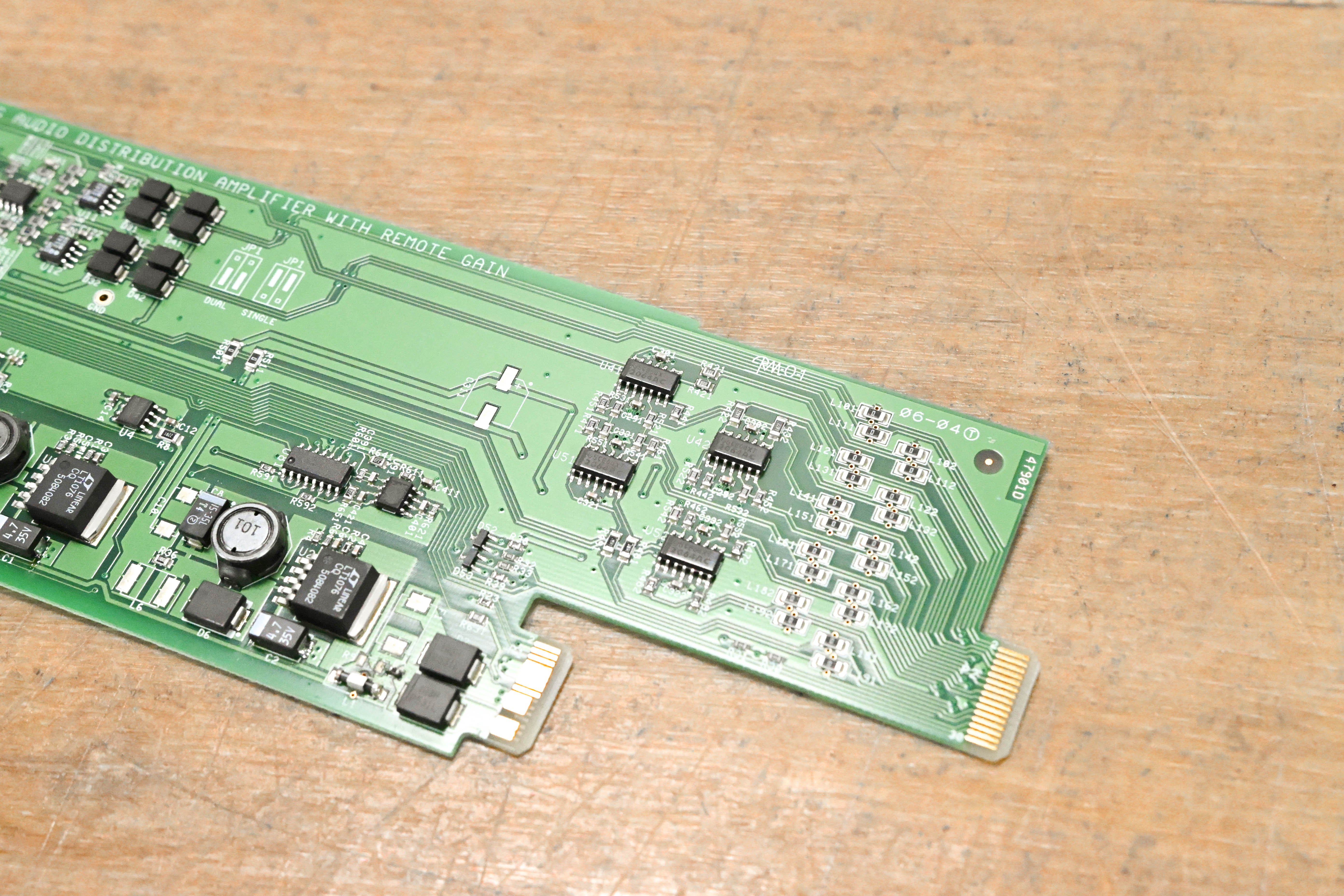 Miranda ADA-1033 Analog Audio Distribution Amplifier with Remote Gain