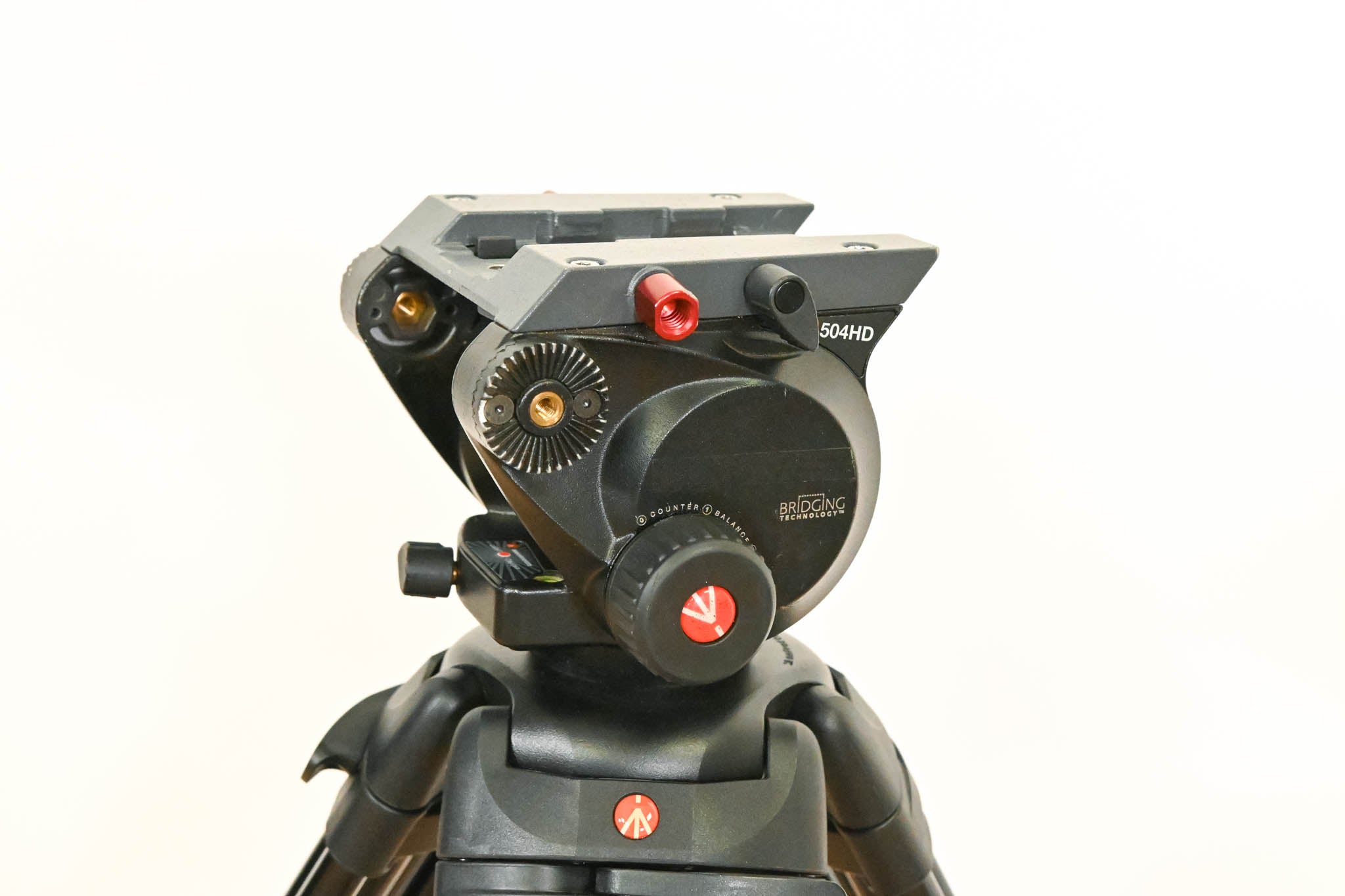 Manfrotto 504HD Fluid Video Head with 546GB 2-Stage Tripod