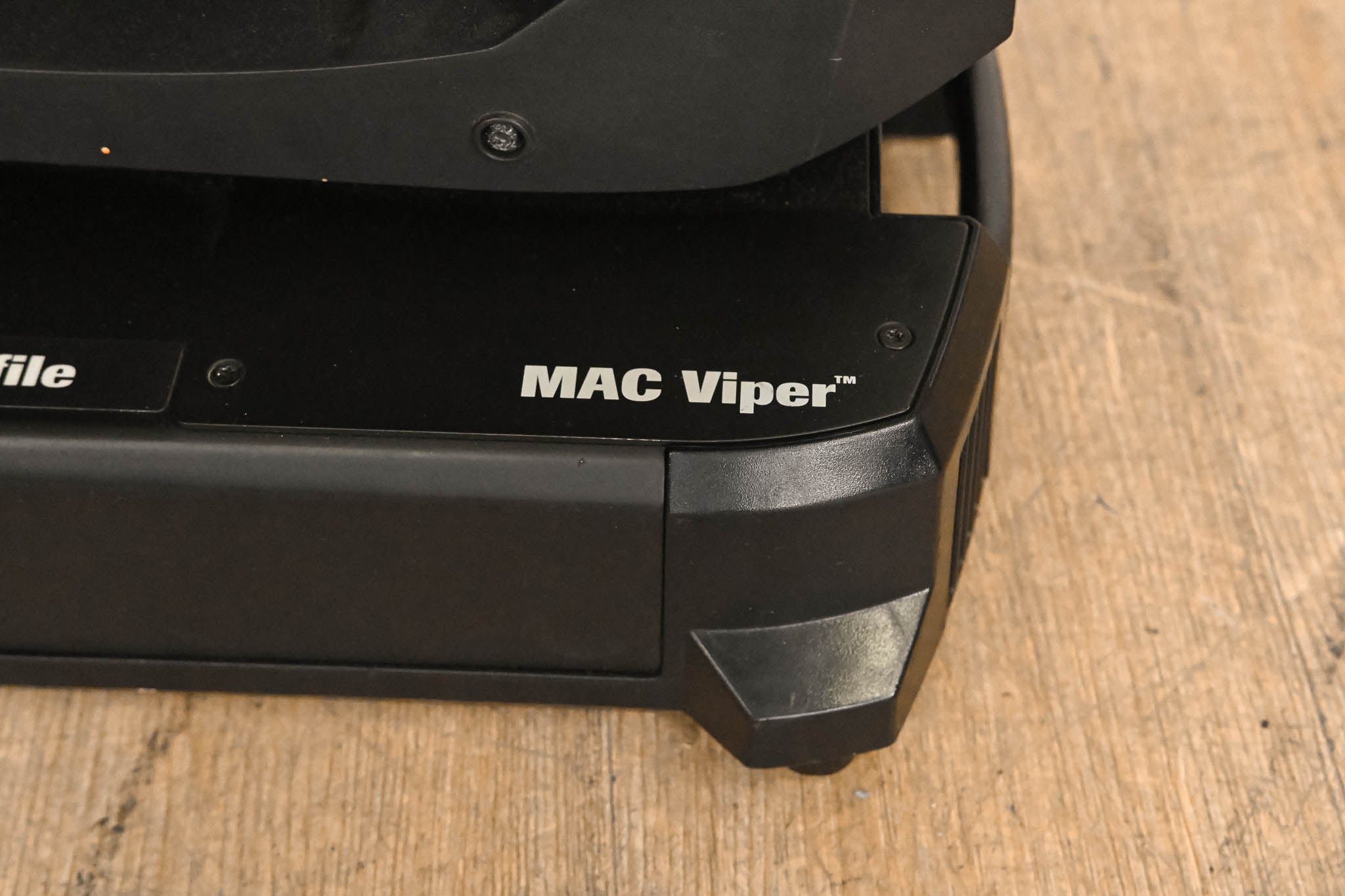 Martin MAC Viper Profile High Output Discharge-Based Moving Light