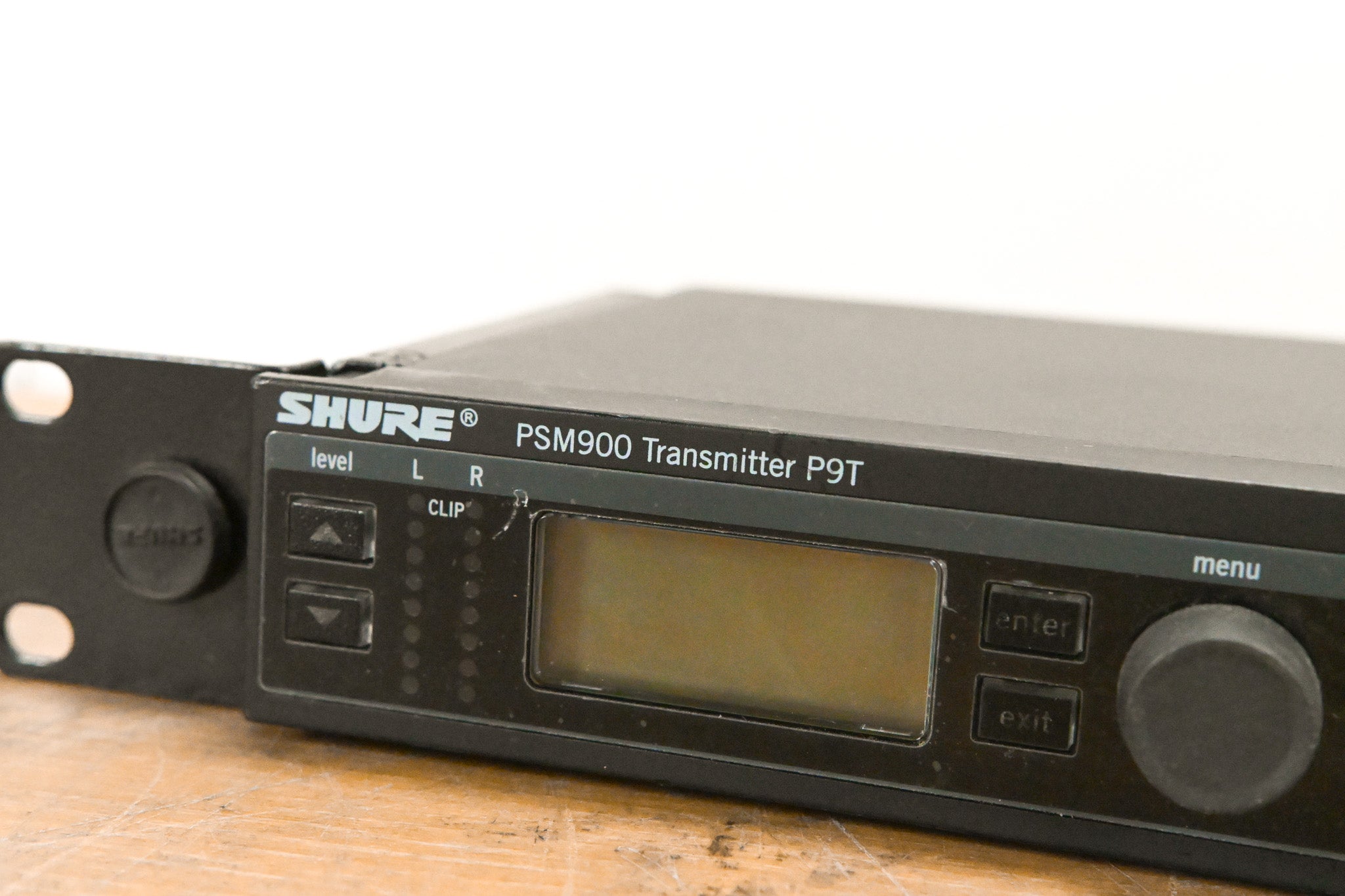 Shure PSM 900 Wireless IEM System L6 Band: 656-692 MHz (NO POWER SUPPLY)