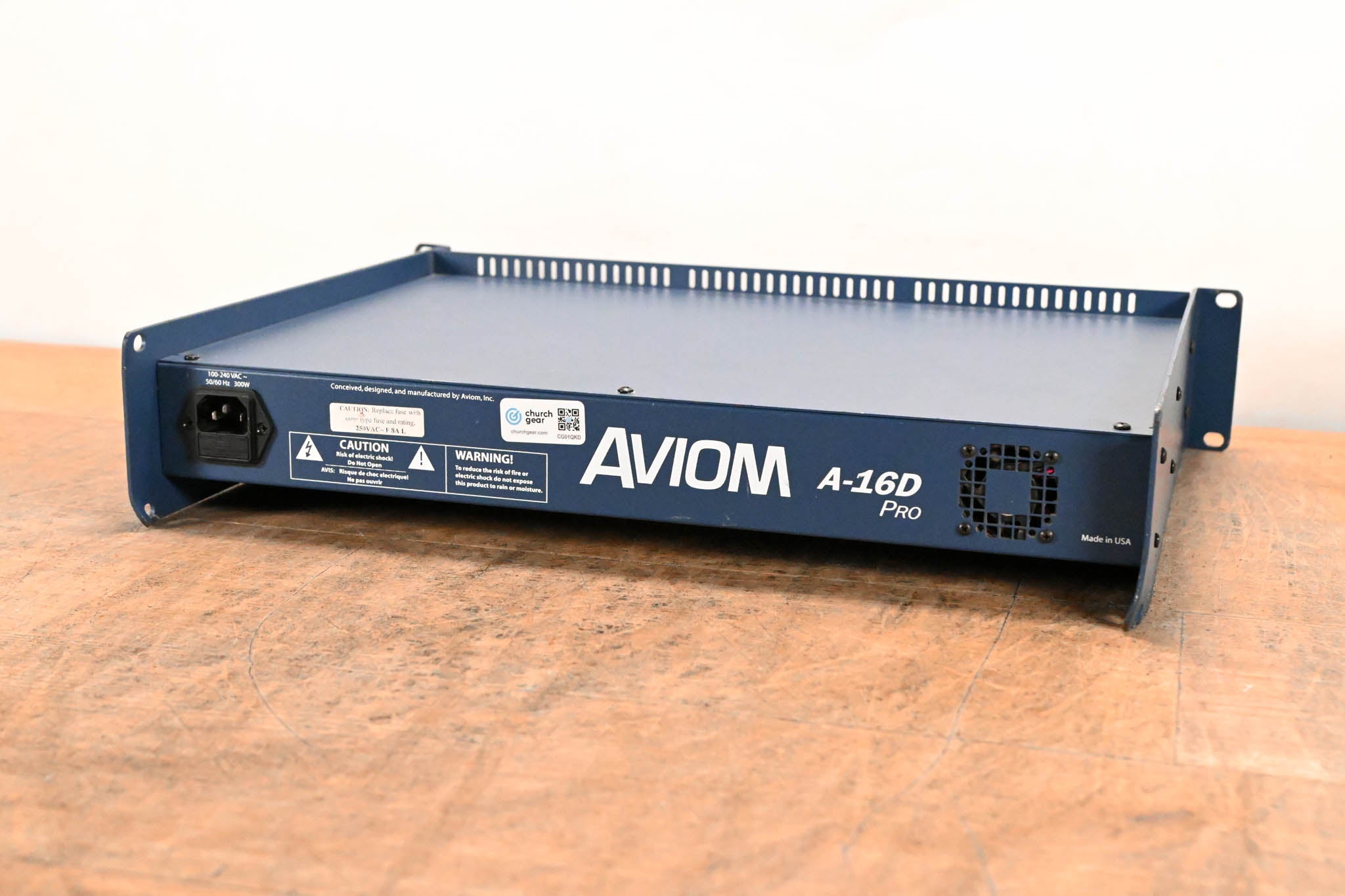Aviom A-16D Pro A-Net Distributor
