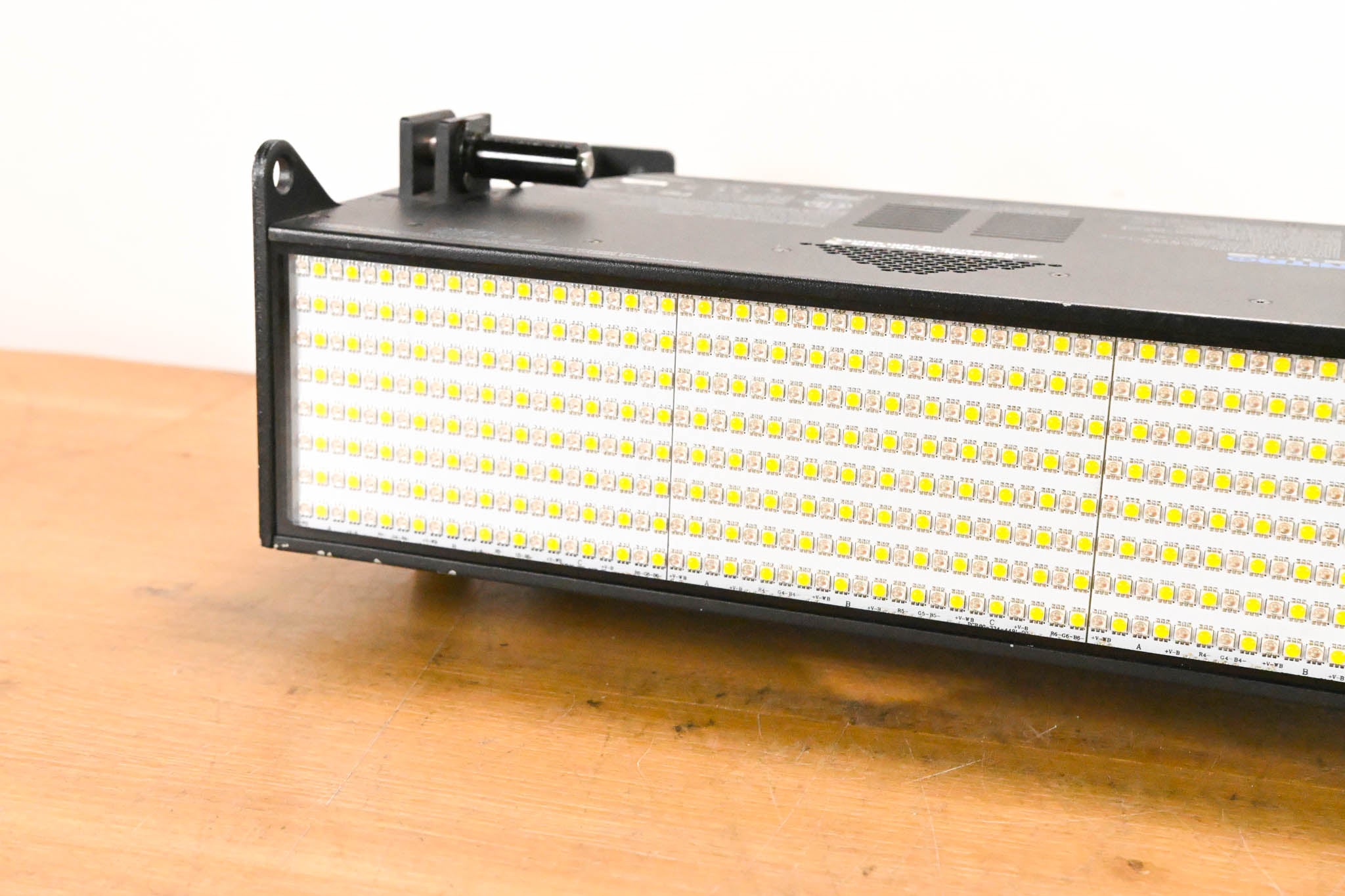 Philips Showline SL Nitro 510C RGBW LED Strobe Light