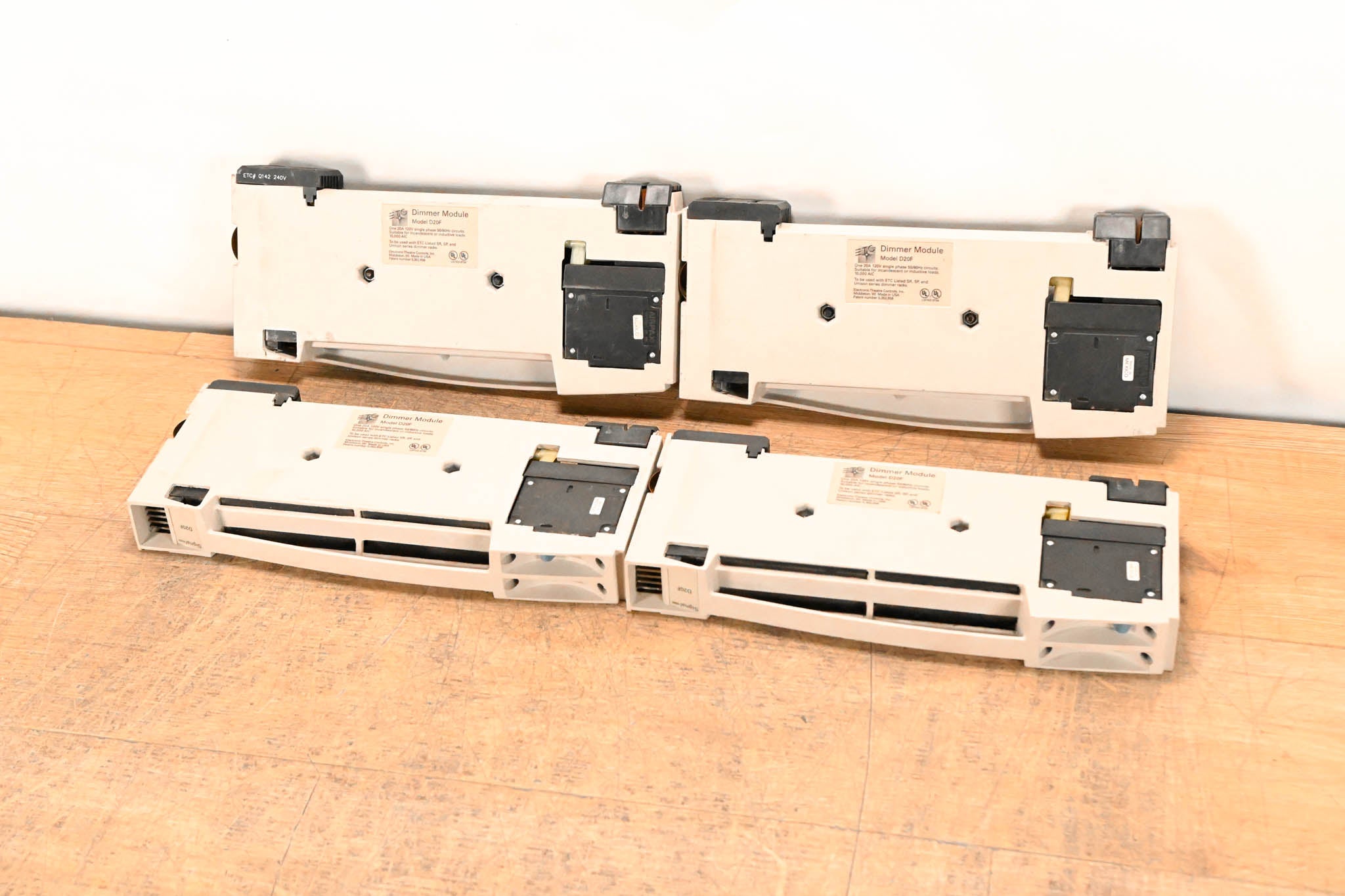 ETC D20F Single 20A Fluorescent Dimmer Module (Pack of 4)