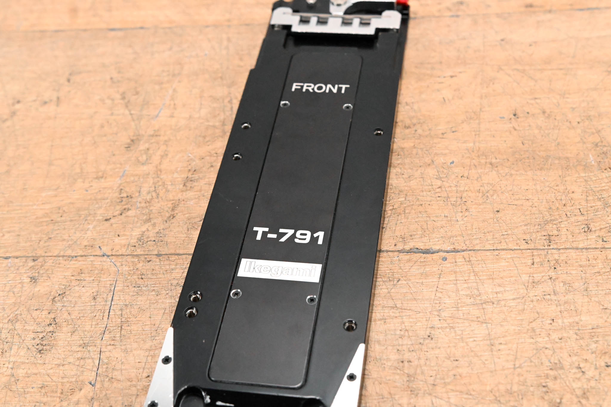 Ikegami T-791 Tripod Mounting Plate