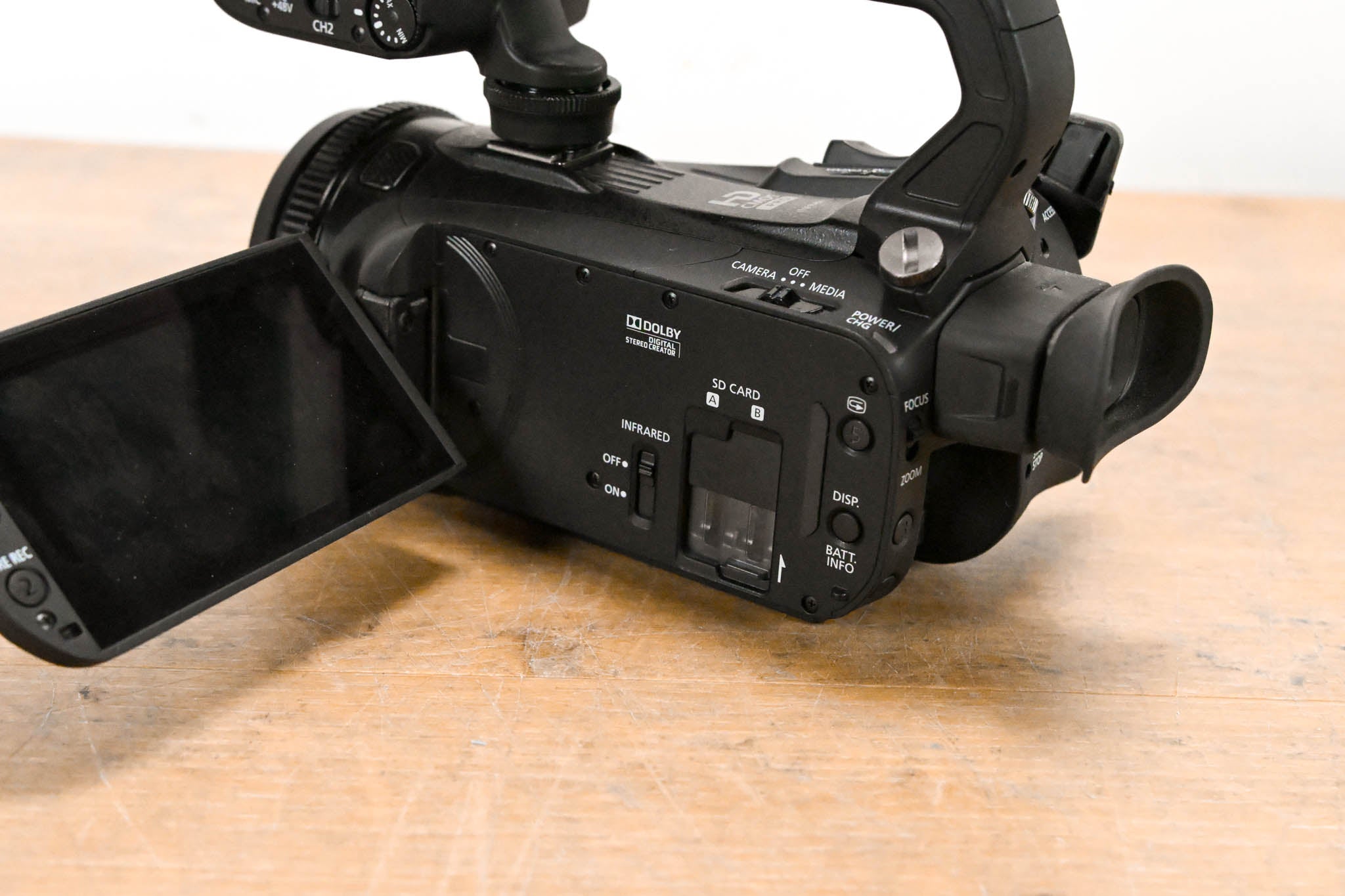 Canon XA35 HD Professional Camcorder w/ XLR Handle & HD/SD-SDI Output