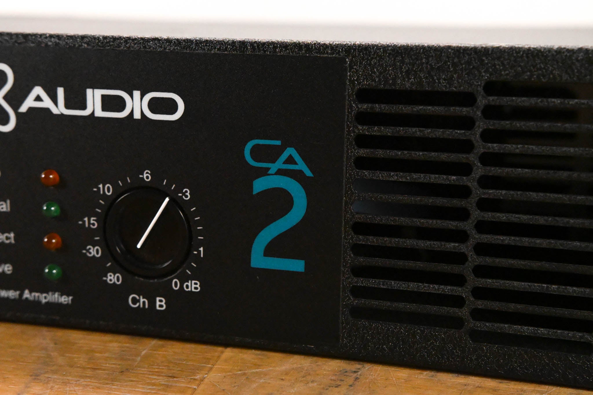 Crest Audio CA2 2-Channel Power Amplifier