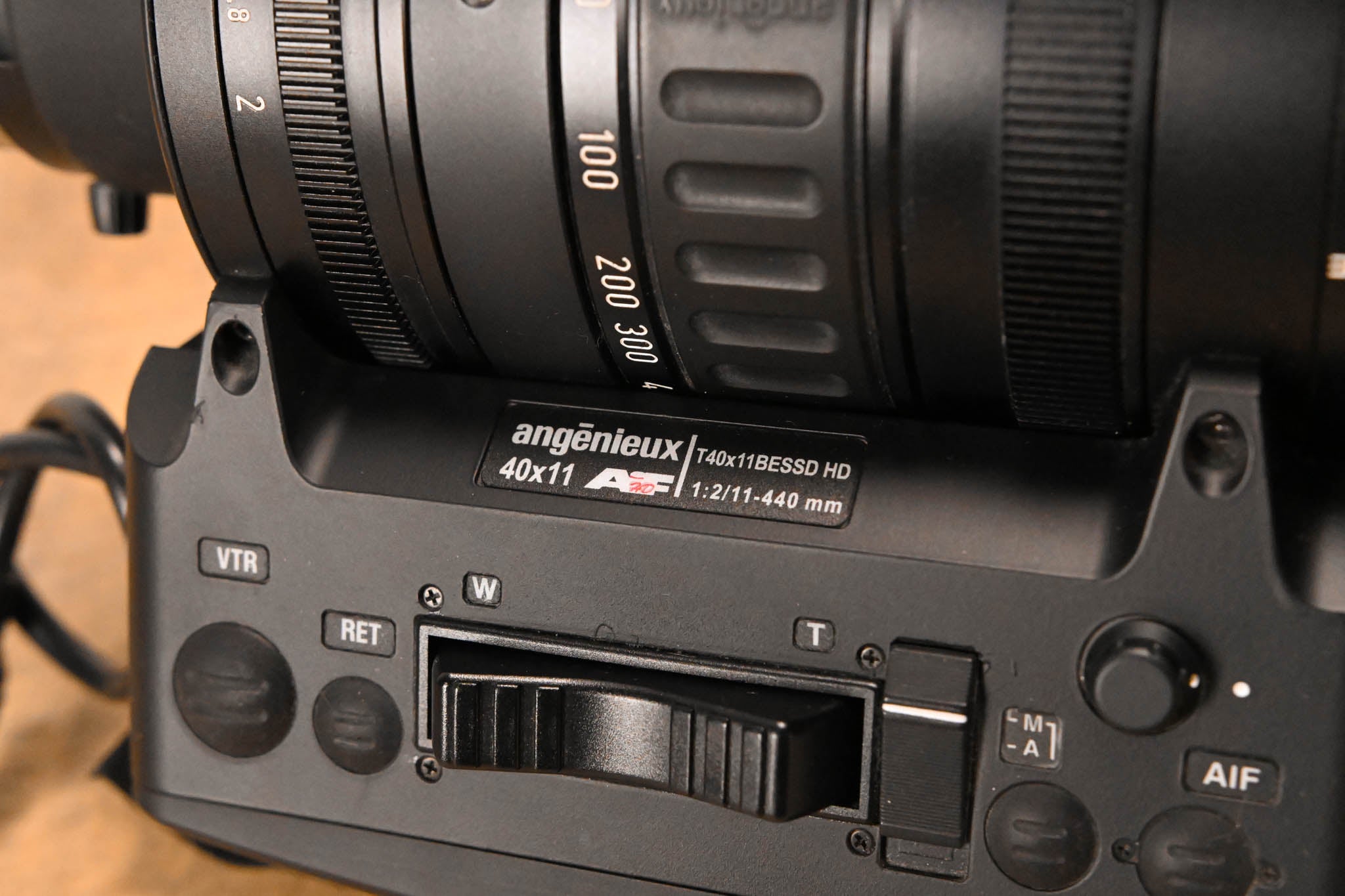 Angénieux AIF-HD T40x11BESSD HD 1:2/11-440mm Broadcast Box Lens