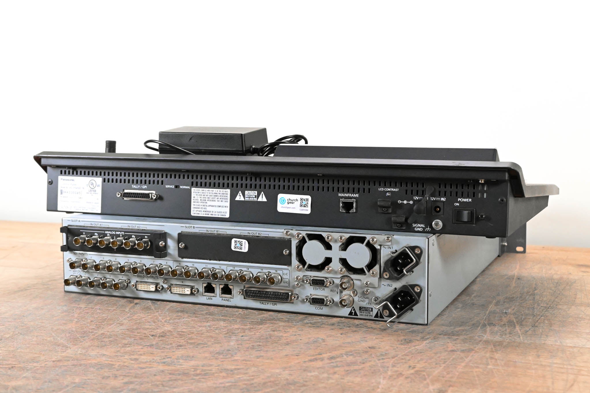 Panasonic AV-HS450 Multi-Format HD/SD 1 M/E Live Switcher