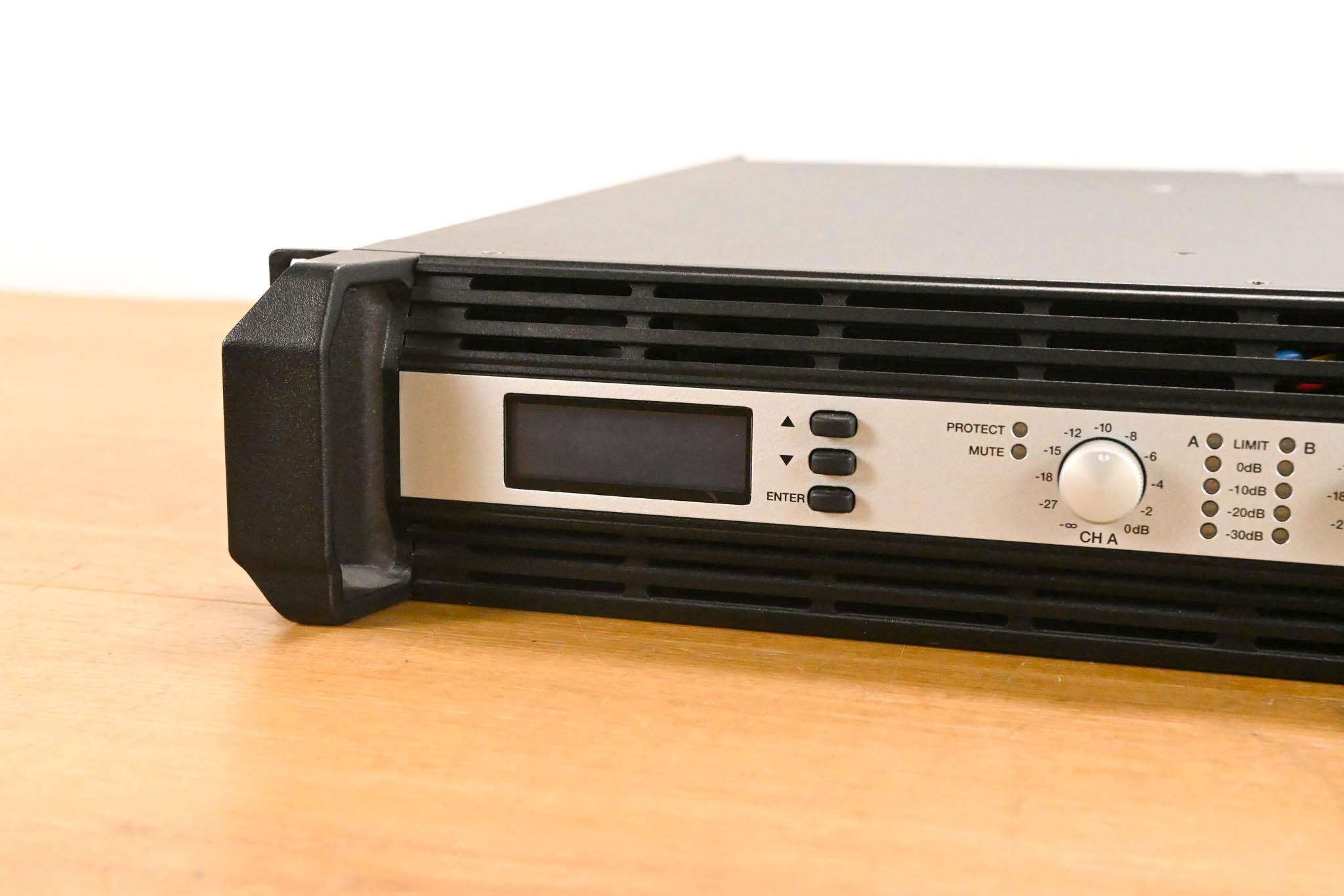 Electro-Voice (EV) TG-7 Tour-Grade Stereo Power Amplifier