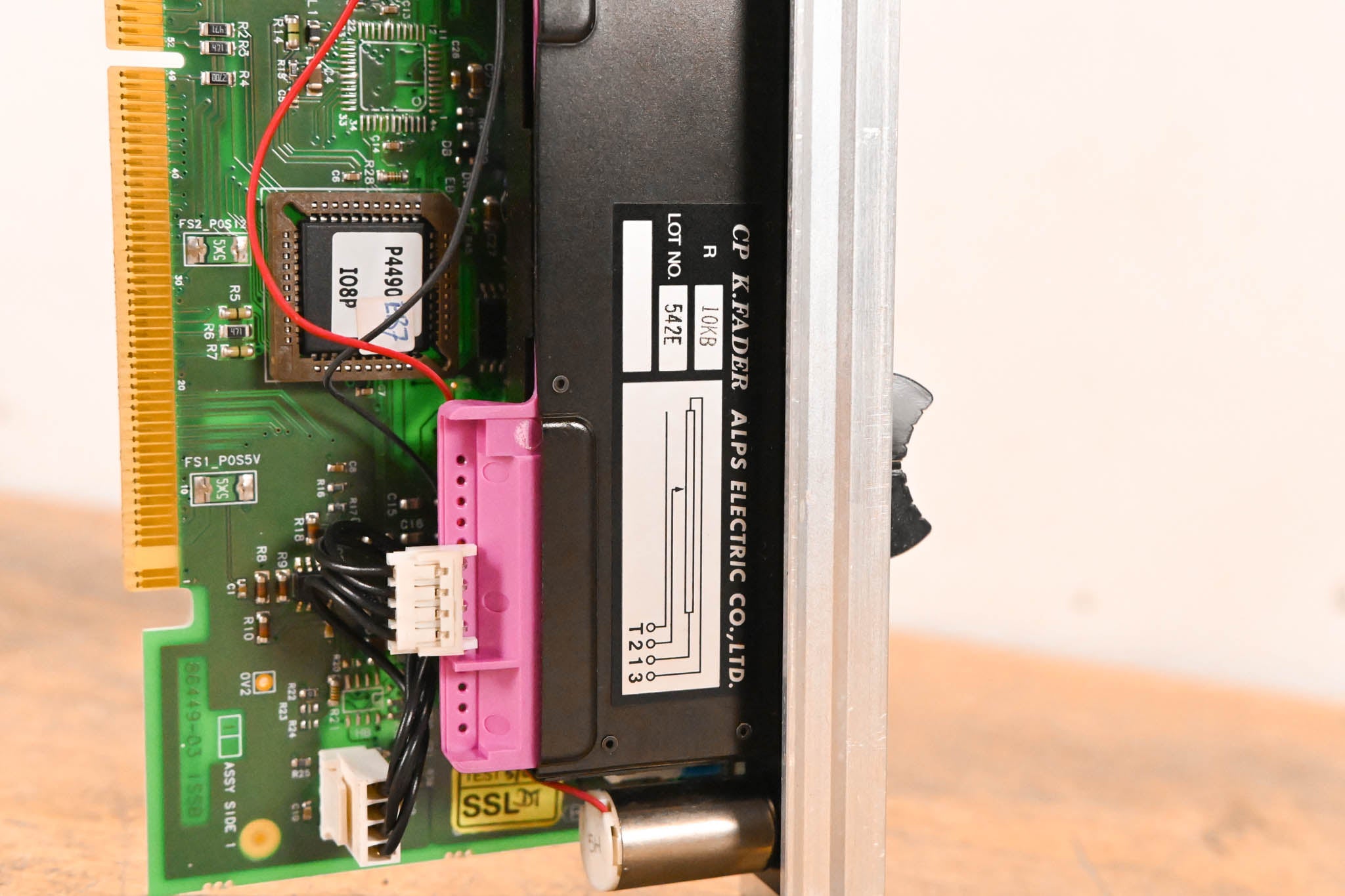 Solid State Logic C300 HD Motorized Fader Module – ALPS K-Fader Assembly