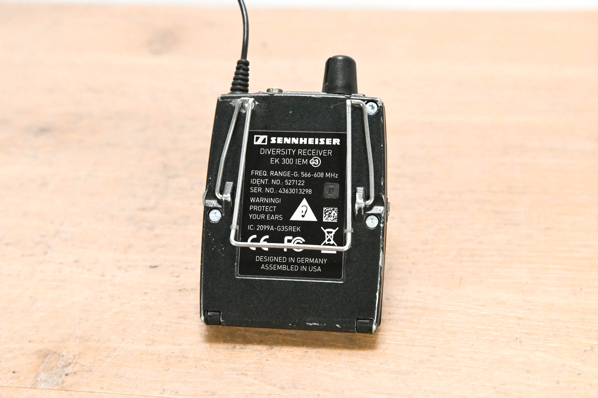 Sennheiser ew 300 IEM G3 Wireless IEM System 566-608 MHz NO POWER SUPPLY
