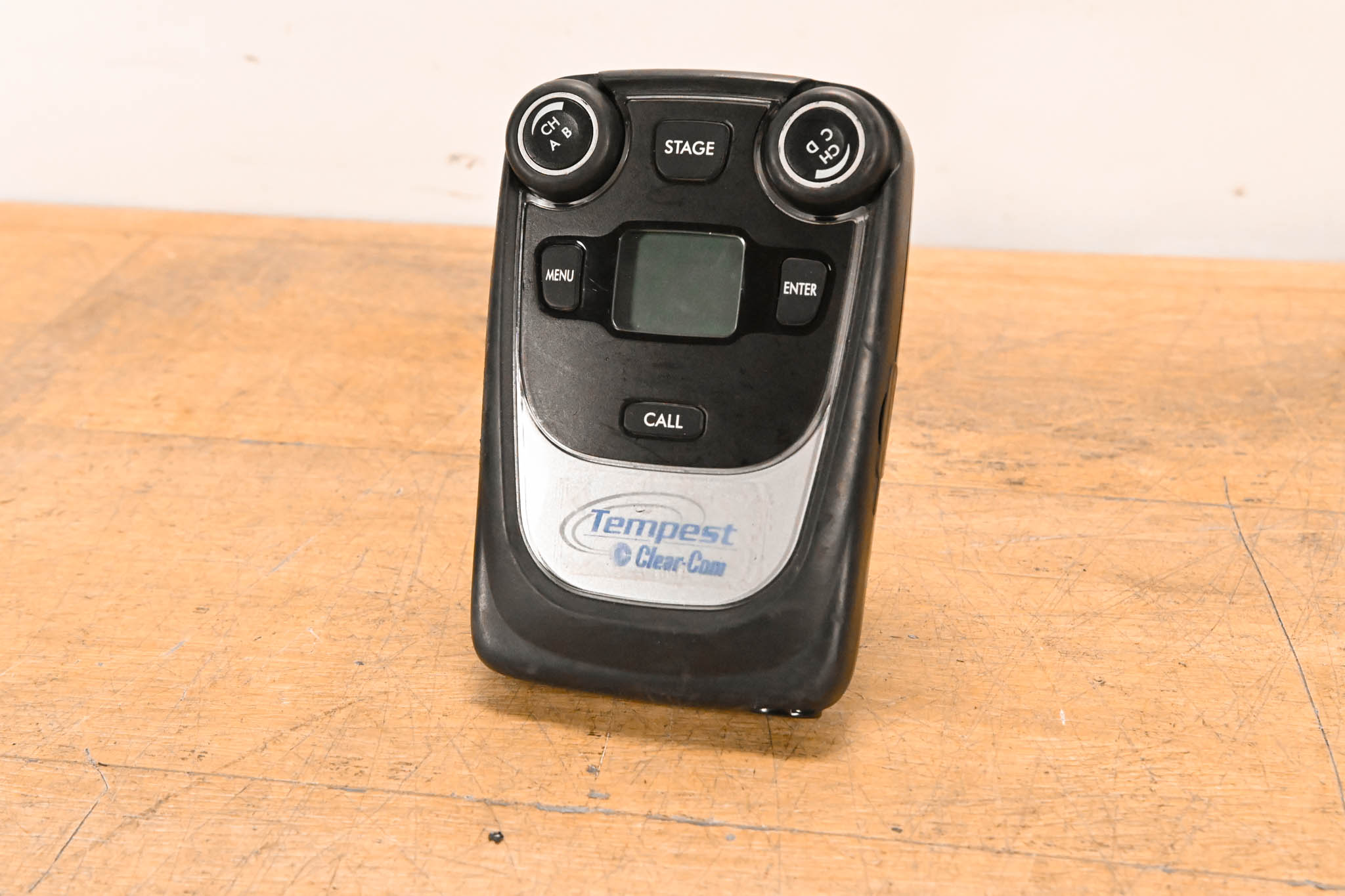 Clear-Com TMR42524INCC Tempest 2400 4-Channel Wireless Belt Station