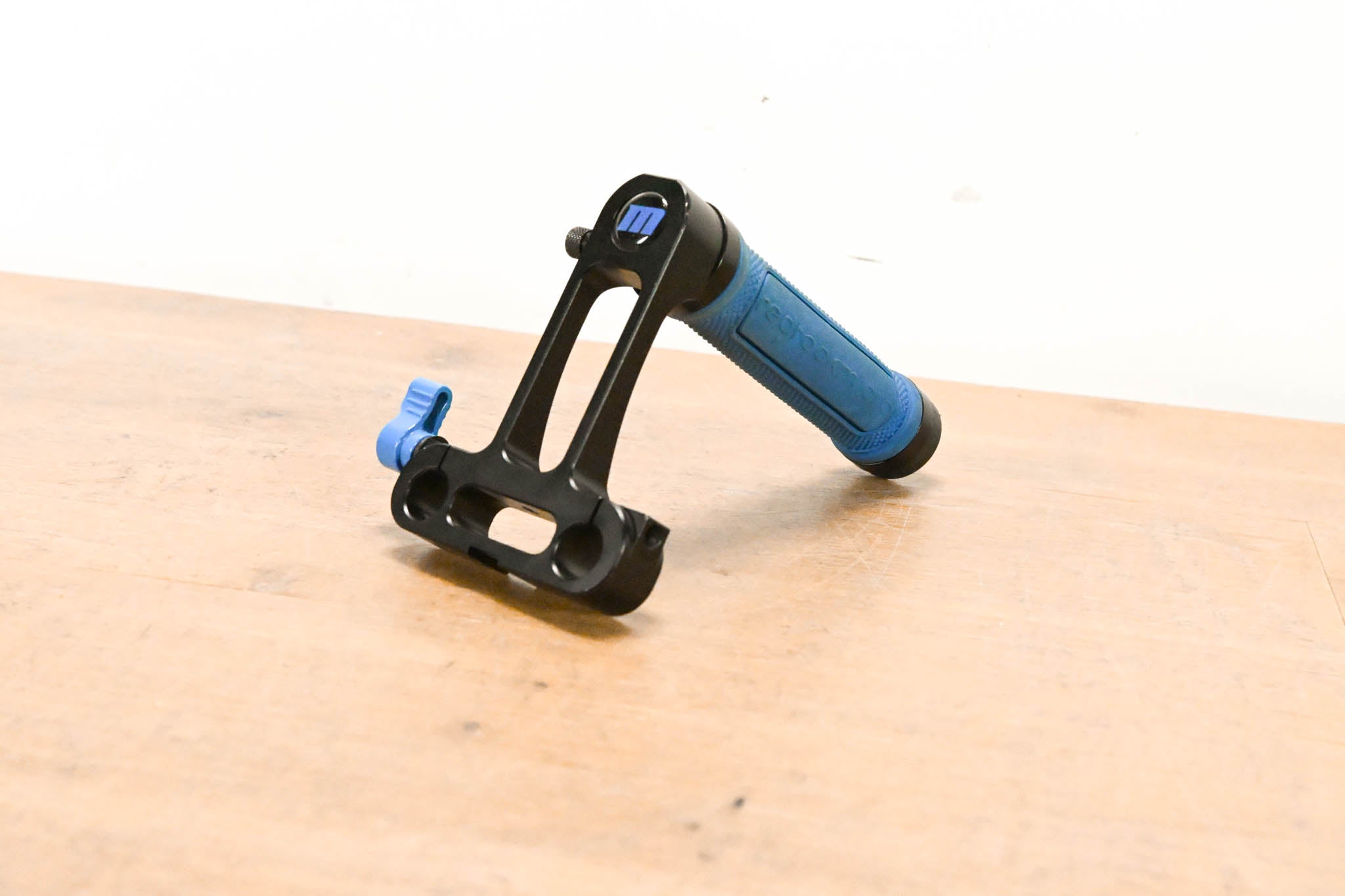 Redrock microHandle