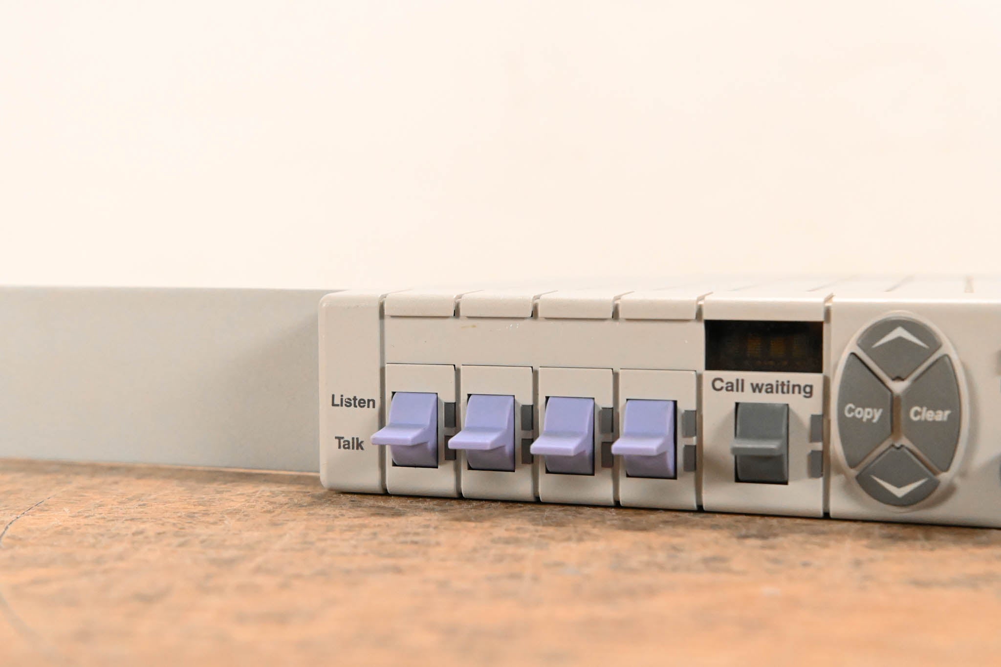 RTS MKP-4 4-Position Rackmount/Desktop Keypanel  - 4 pin