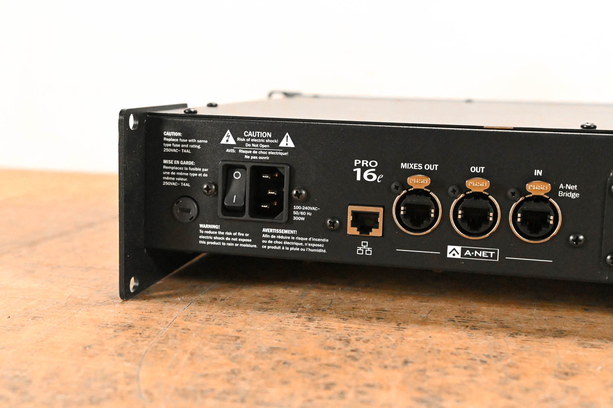 Aviom D800-Dante A-Net Distributor with Dante Connectivity