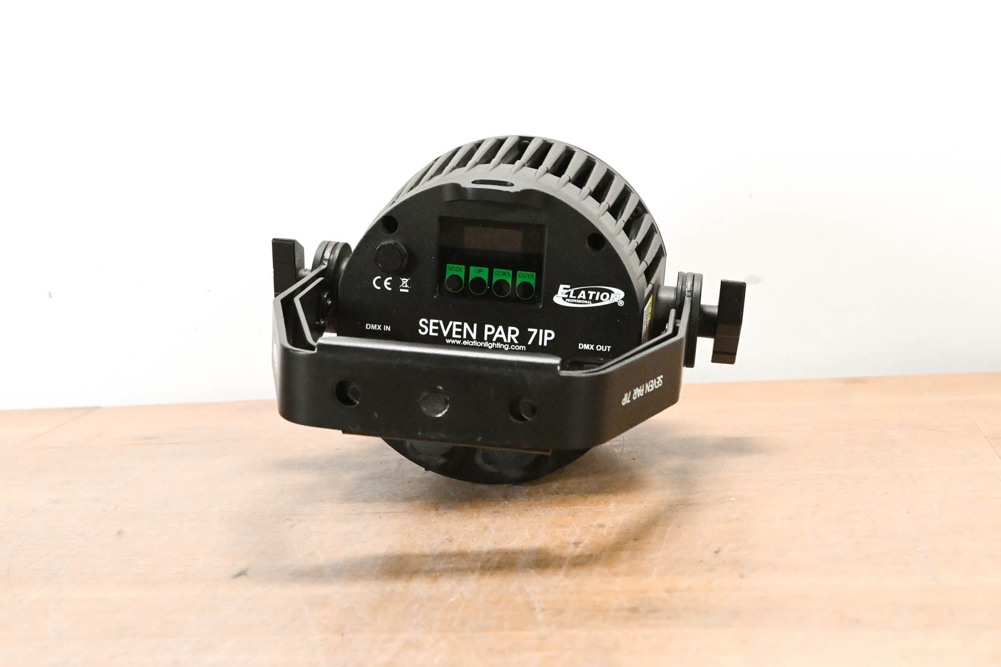 Elation SEVEN PAR 7IP 7-Color LED Par Wash Light (NO POWER CABLE)