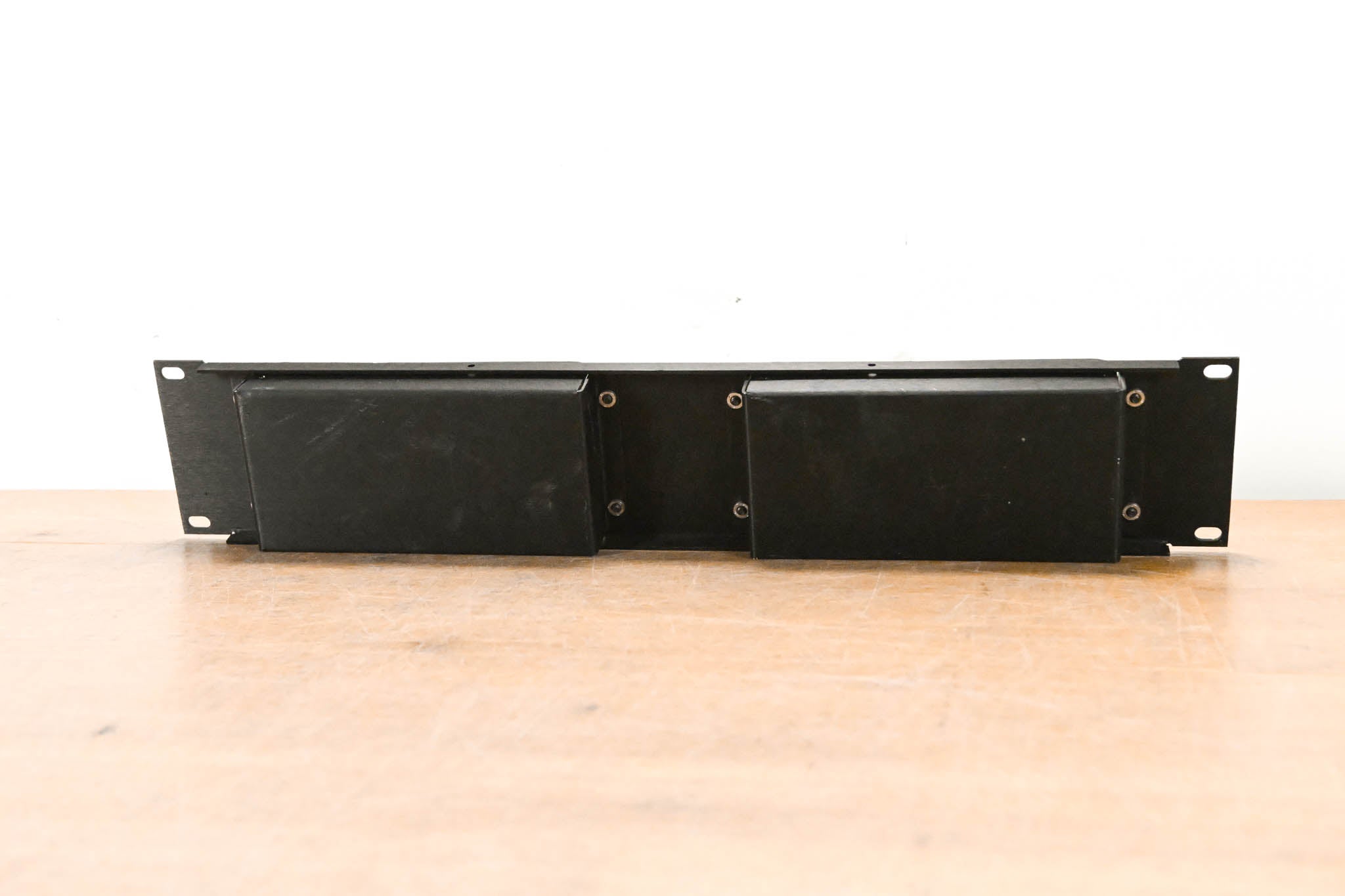 Whirlwind CATDUSA-2R-KIT 2 RU Rackmount Kit w/ Dual Catdusa Snake Boxes