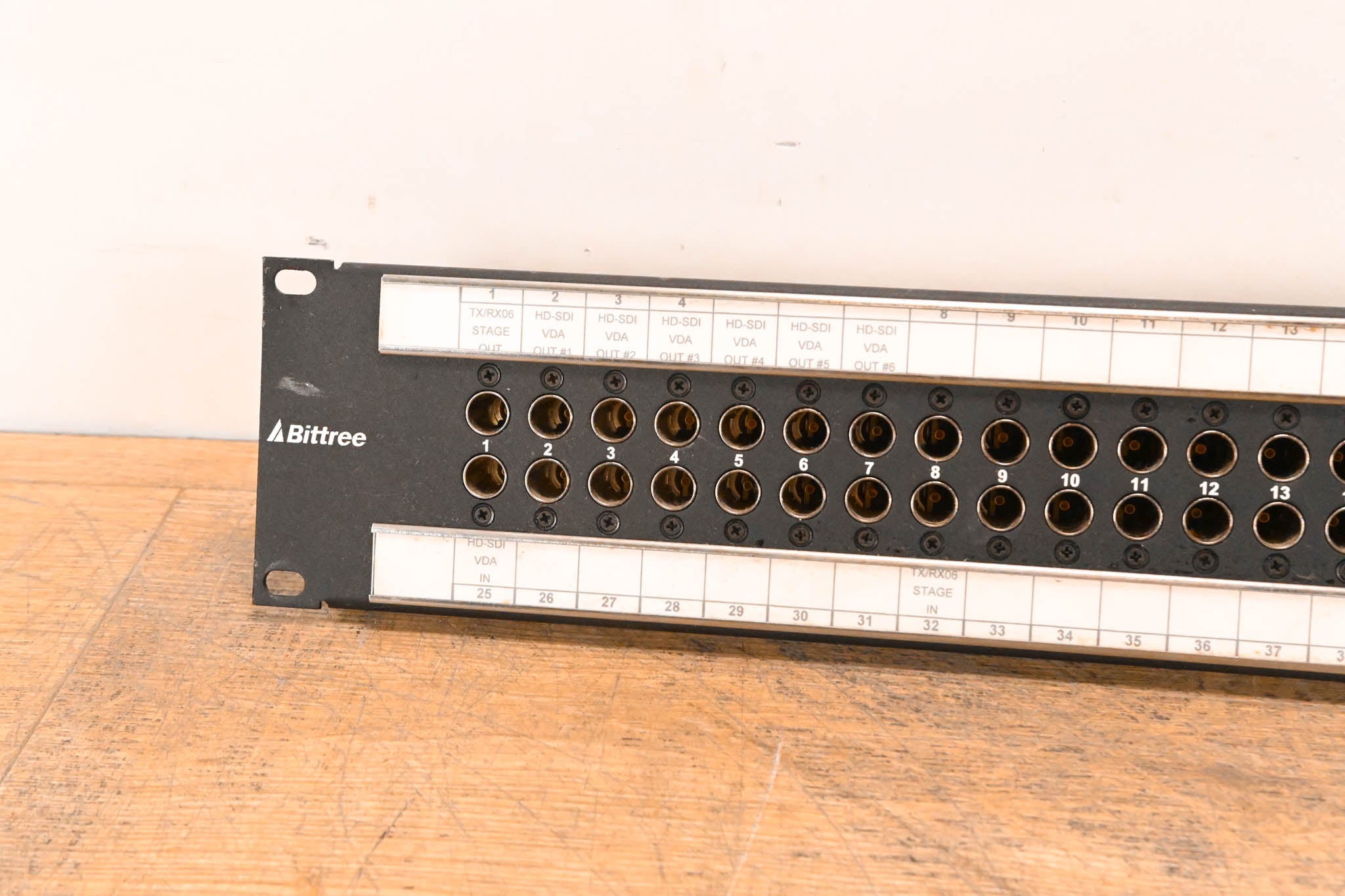 Bittree E-2WTHD/S 2x24 2RU Video Patchbay