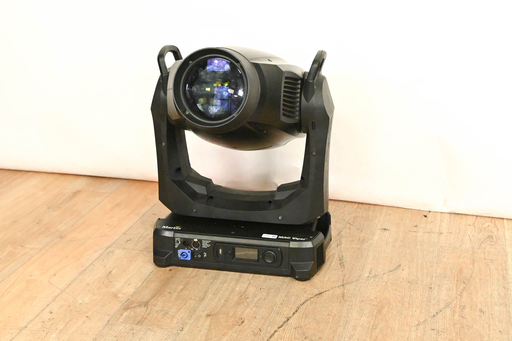 Martin MAC Viper Profile High Output Discharge-Based Moving Light