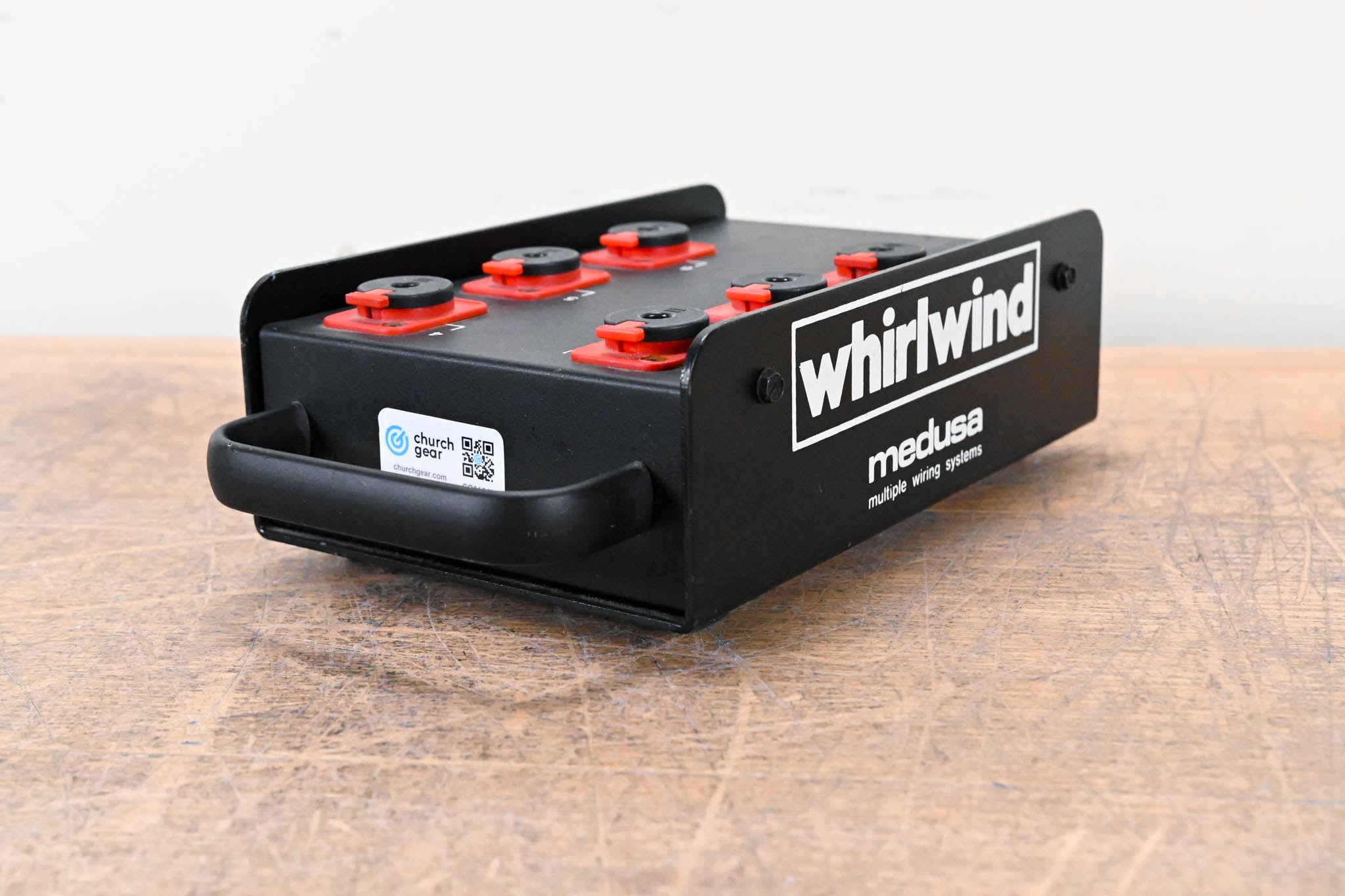 Whirlwind Medusa Six 1/4'' Studio Headphone Splitter Box