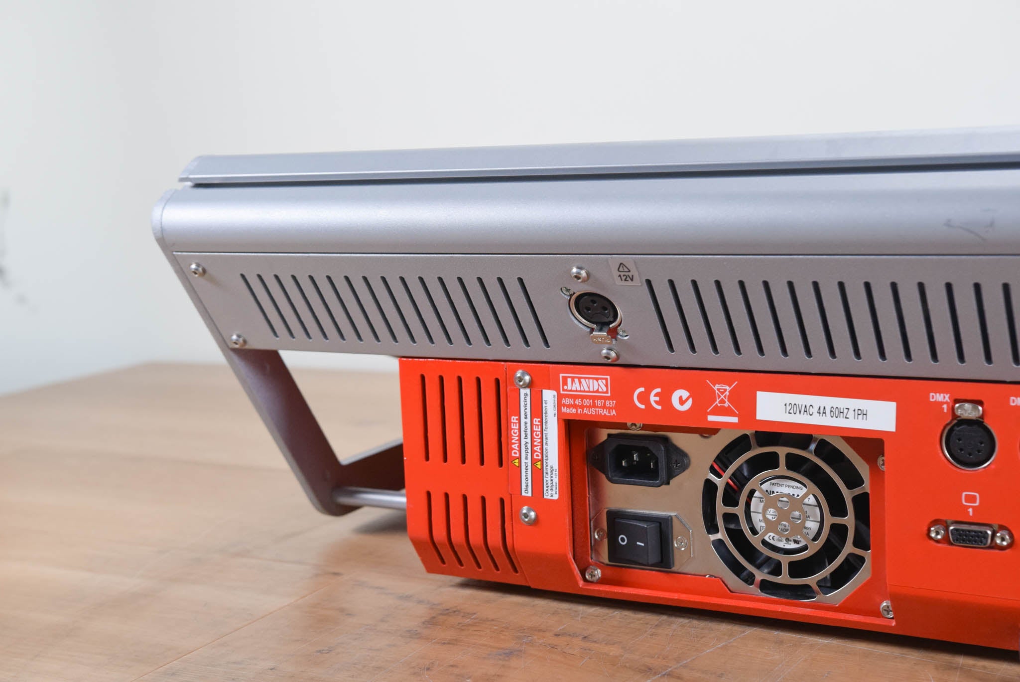 Jands Vista T2/T4 Digital Lighting Console