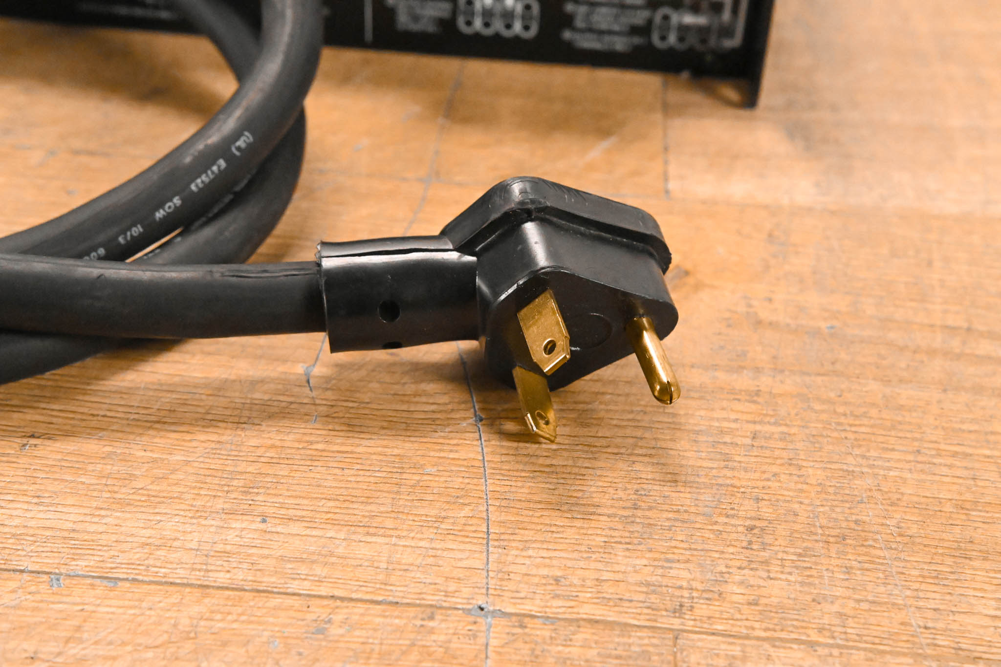 Crown Macro-Tech 3600VZ 2-Channel Power Amplifier