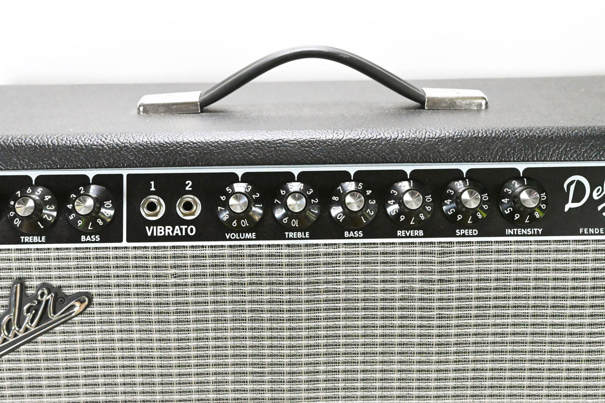 Fender '65 Deluxe Reverb Reissue 22W 1x12" Combo Amp w/ Footswitch