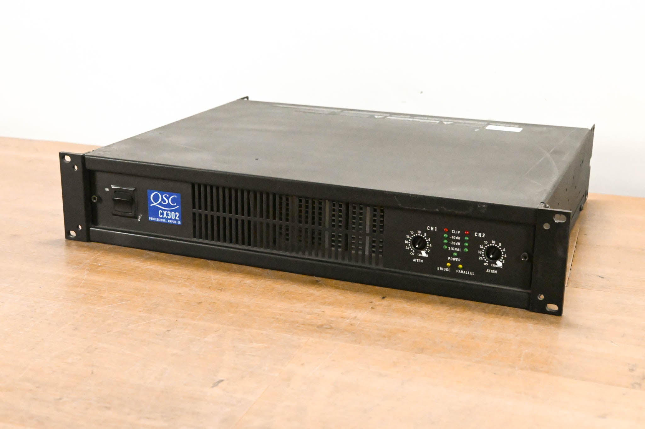 QSC CX302 2-Channel Power Amplifier