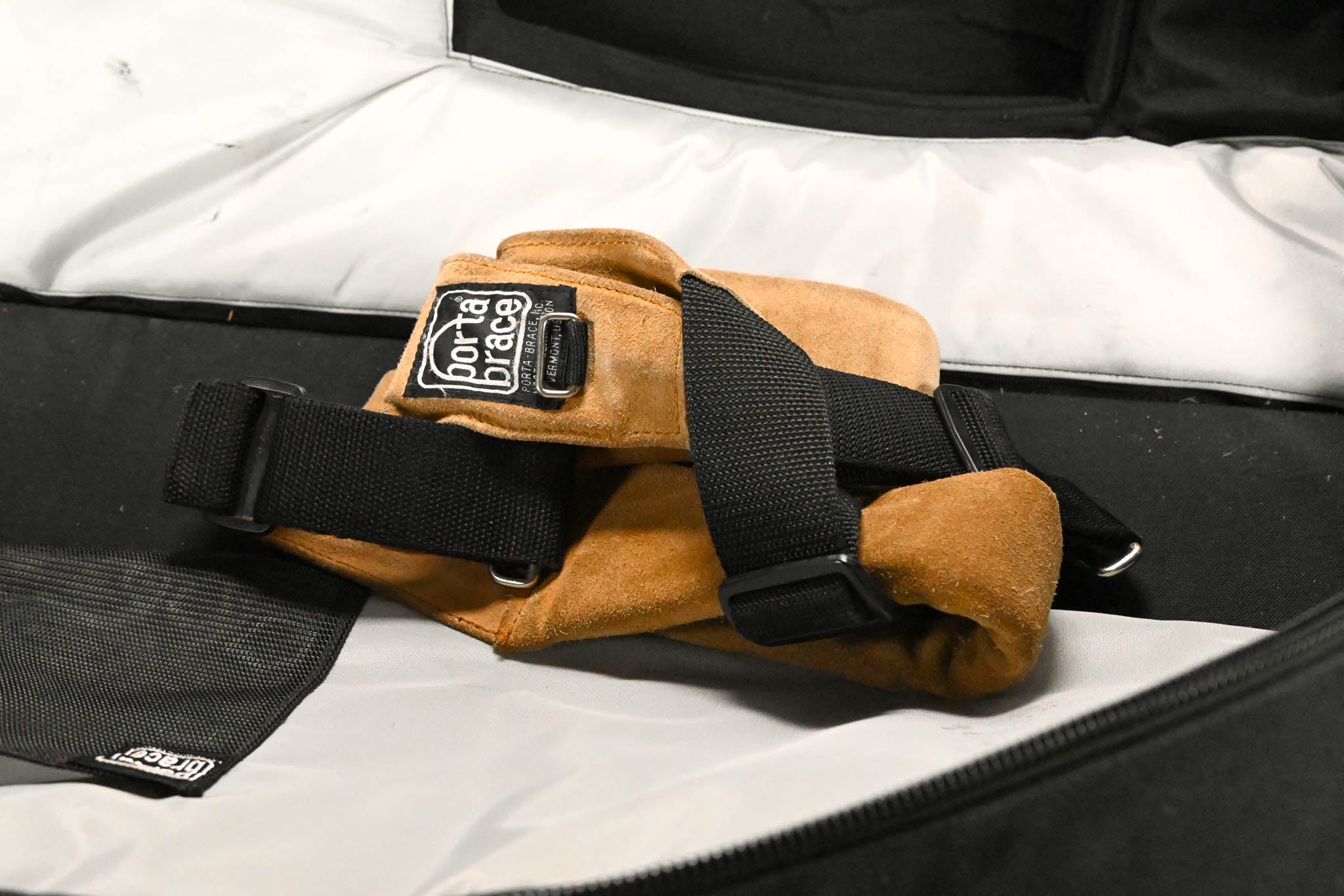 PortaBrace P2HD-CASE Carry Bag for P2 Cameras w/ Strap