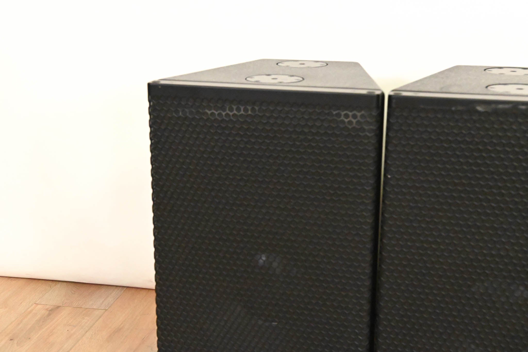 Meyer Sound UPA-1P Compact Wide Coverage Loudspeaker (PAIR)