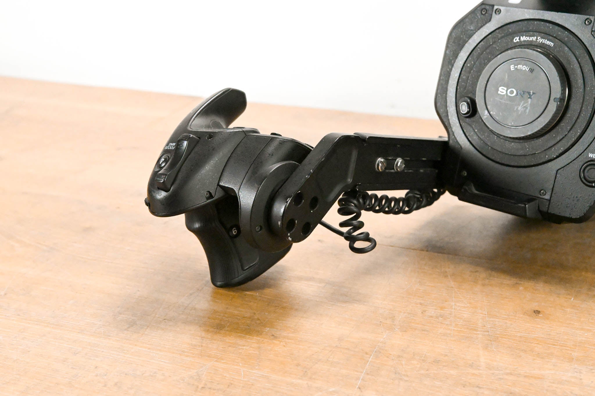 Sony PXW-FS7 XDCAM Super 35 Professional Camcorder