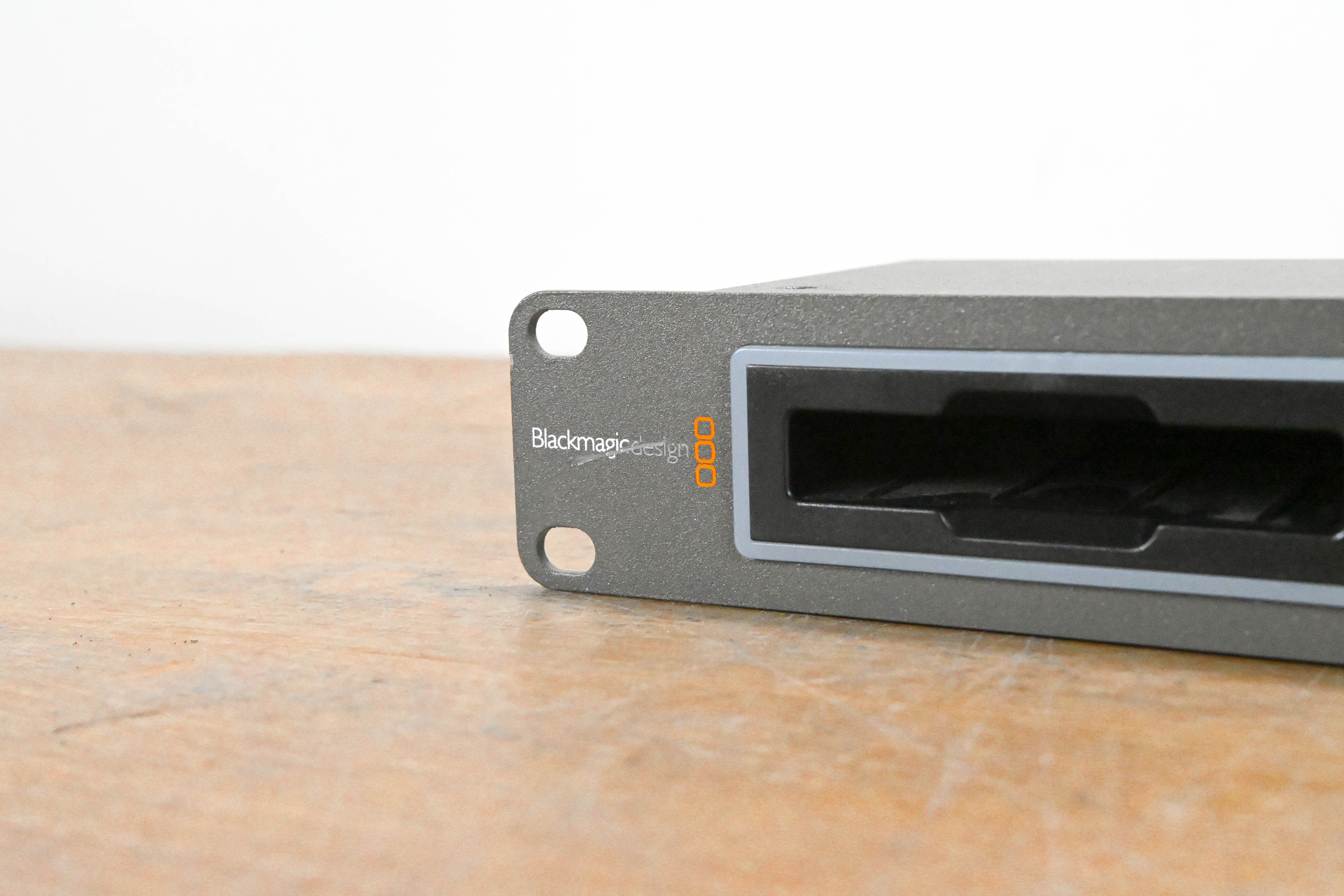 Blackmagic Design HyperDeck Studio (NO POWER SUPPLY)