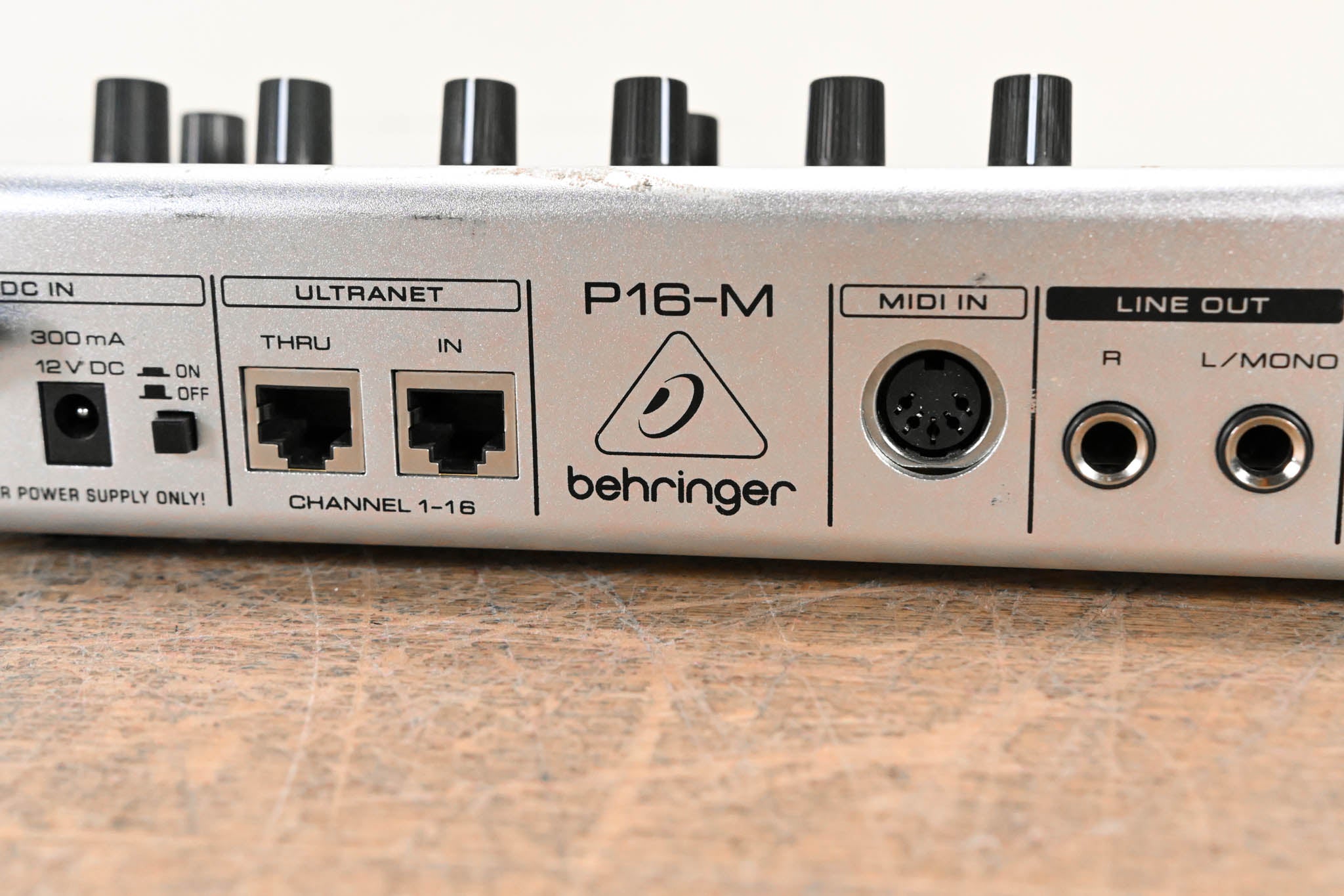 Behringer Powerplay P16-M 16-Channel Digital Personal Mixer