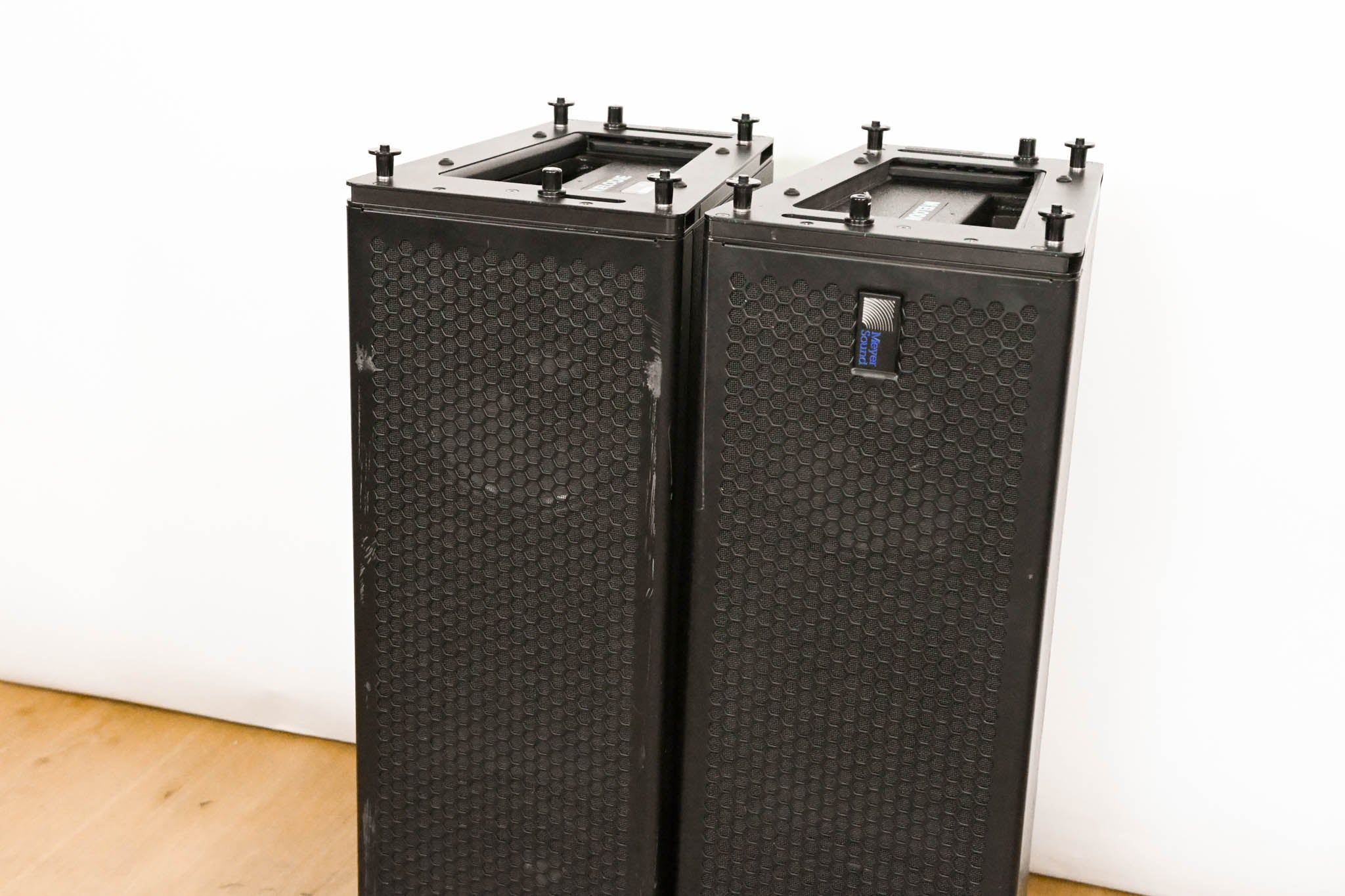 Meyer Sound M'elodie High-Power Curvilinear Array Loudspeaker (PAIR)