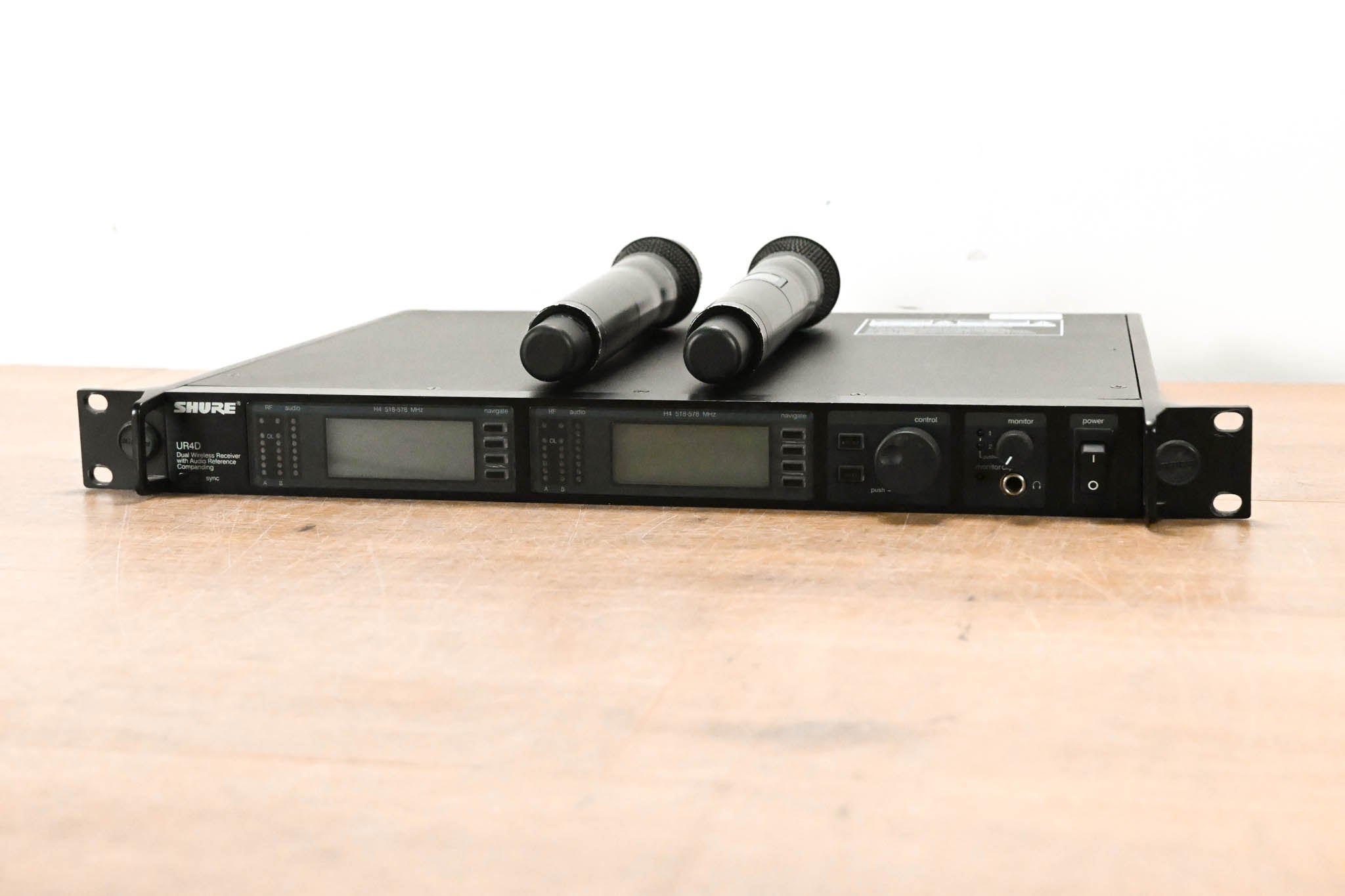 Shure UR4D Wireless Receiver w/ two UR2/SM87A Handheld Transmitters - H4
