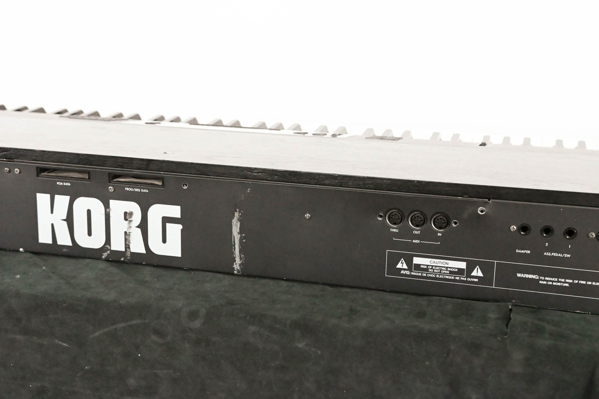 Korg 01/W ProX 88-Key Synthesizer Music Workstation