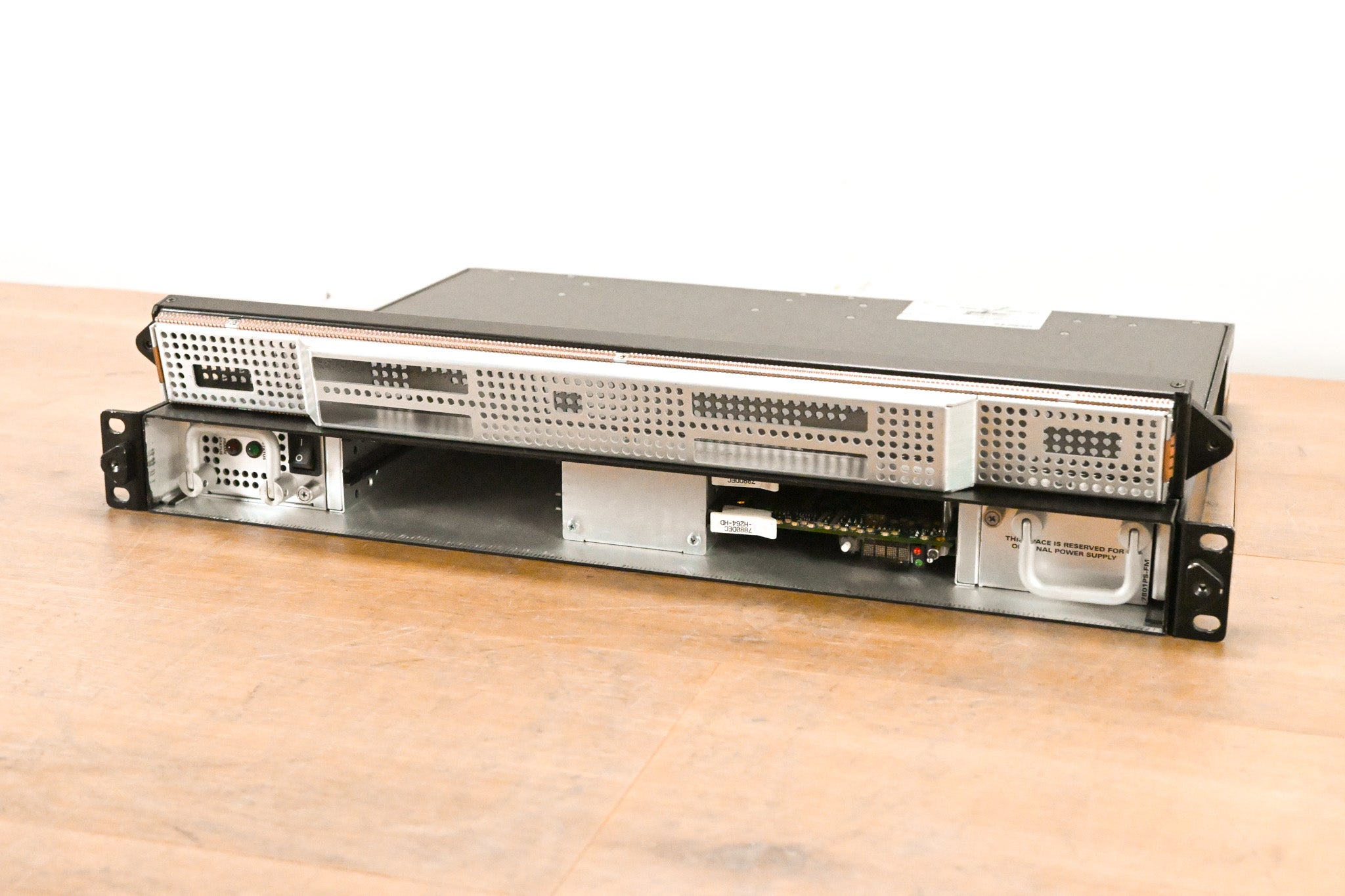 Evertz 7801FR 1RU Rack-Mountable Multiframe with Cards