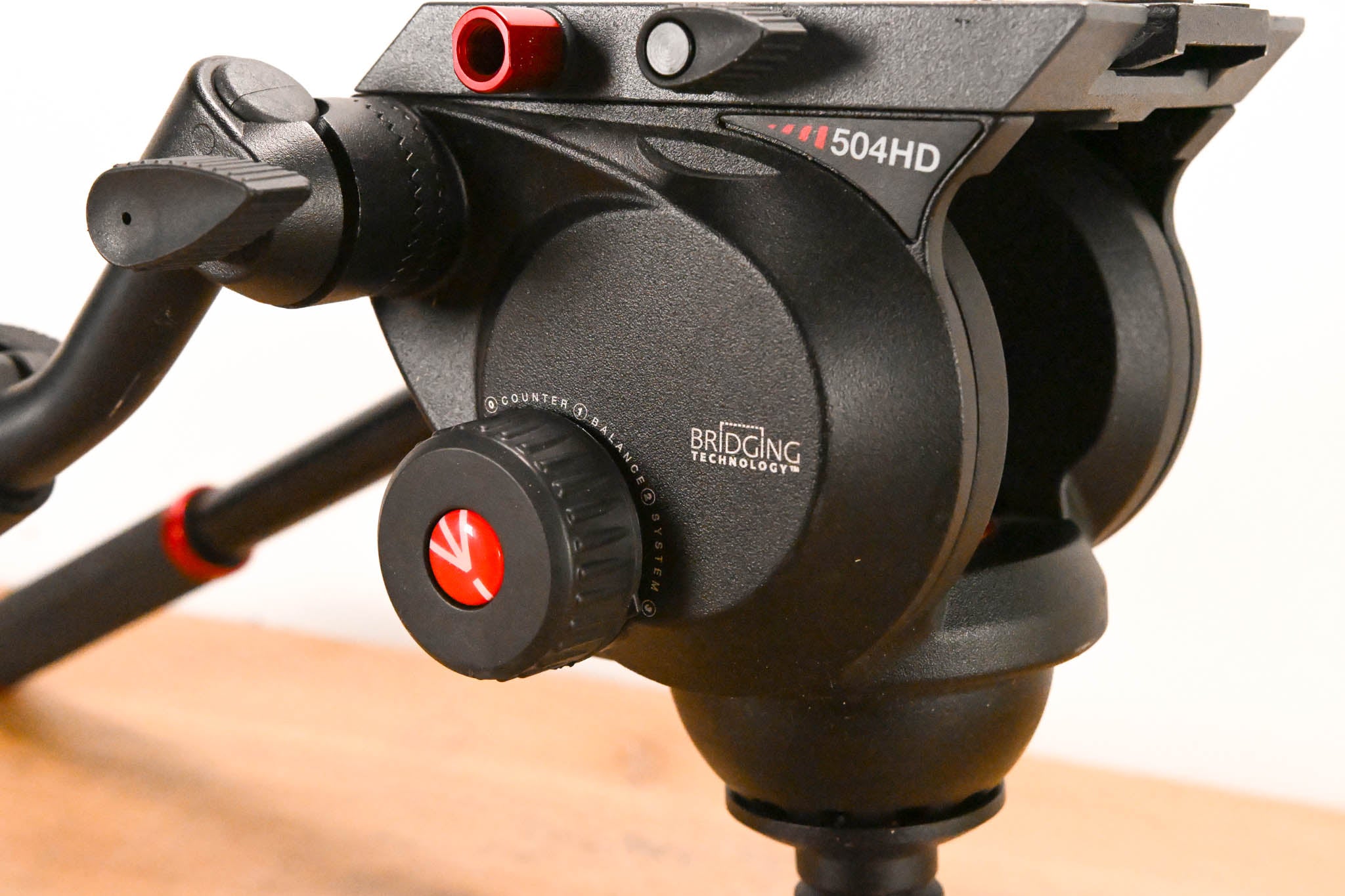 Manfrotto 504HD Fluid Video Head with 75 mm Half Ball