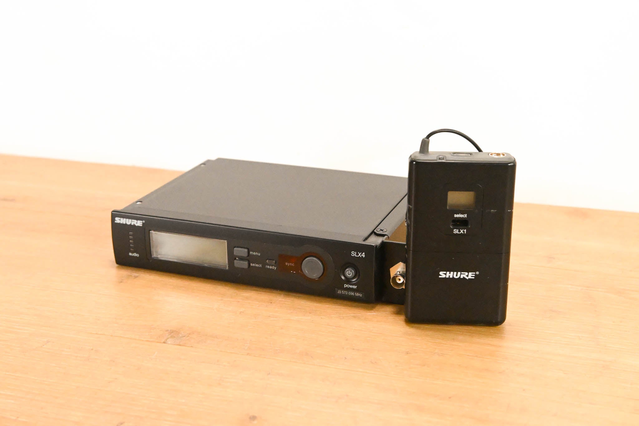 Shure SLX14 Bodypack Wireless System - J3 Band (NO POWER SUPPLY)