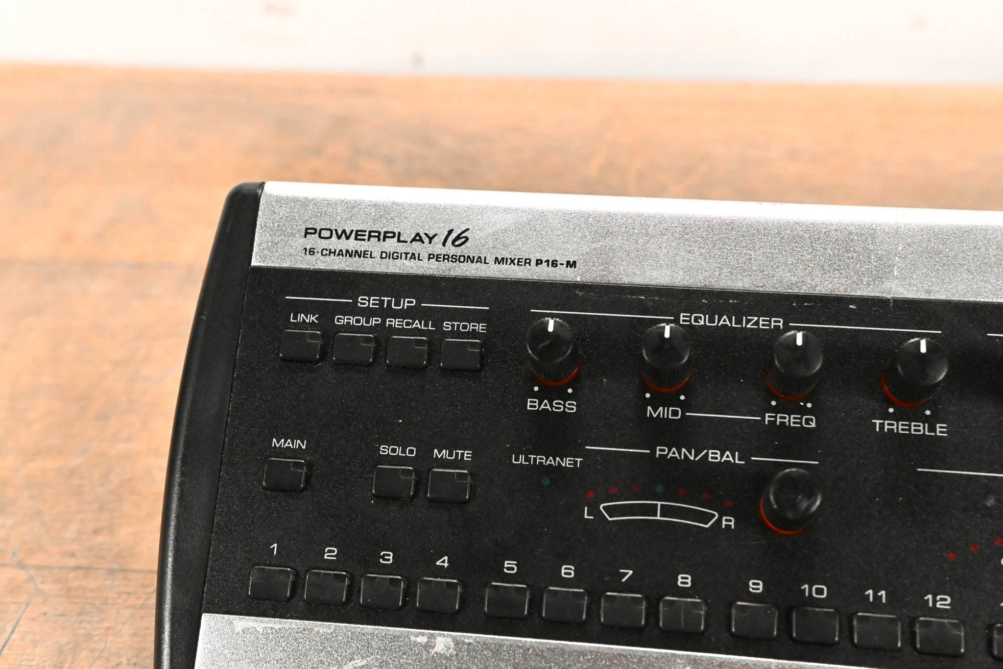 Behringer Powerplay P16-M 16-Channel Digital Personal Mixer