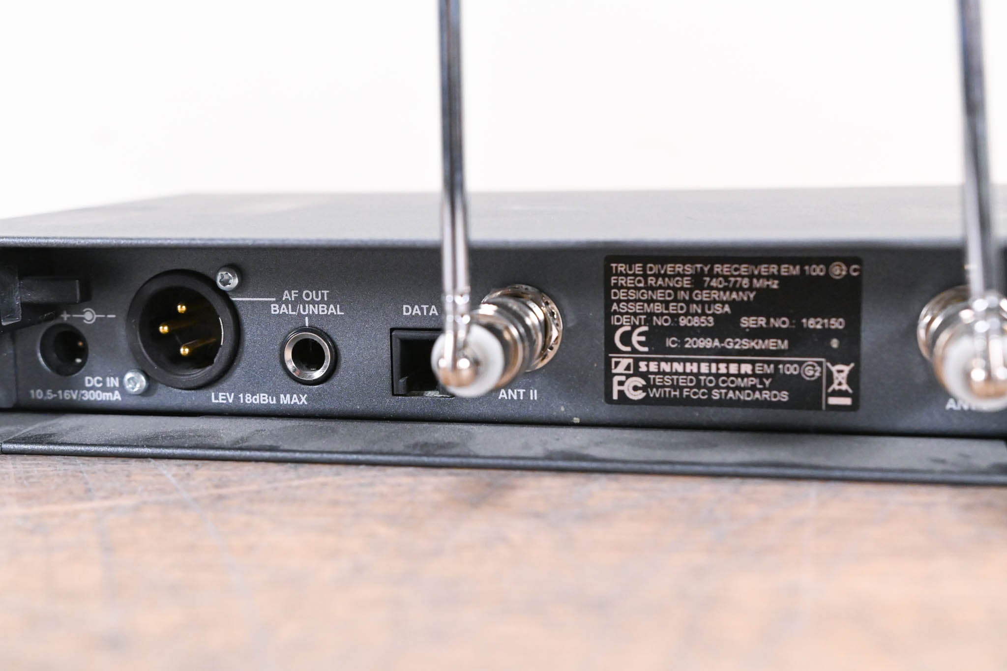 Sennheiser EM 100 G2 Wireless Receiver 740-776 MHz (NO POWER SUPPLY)