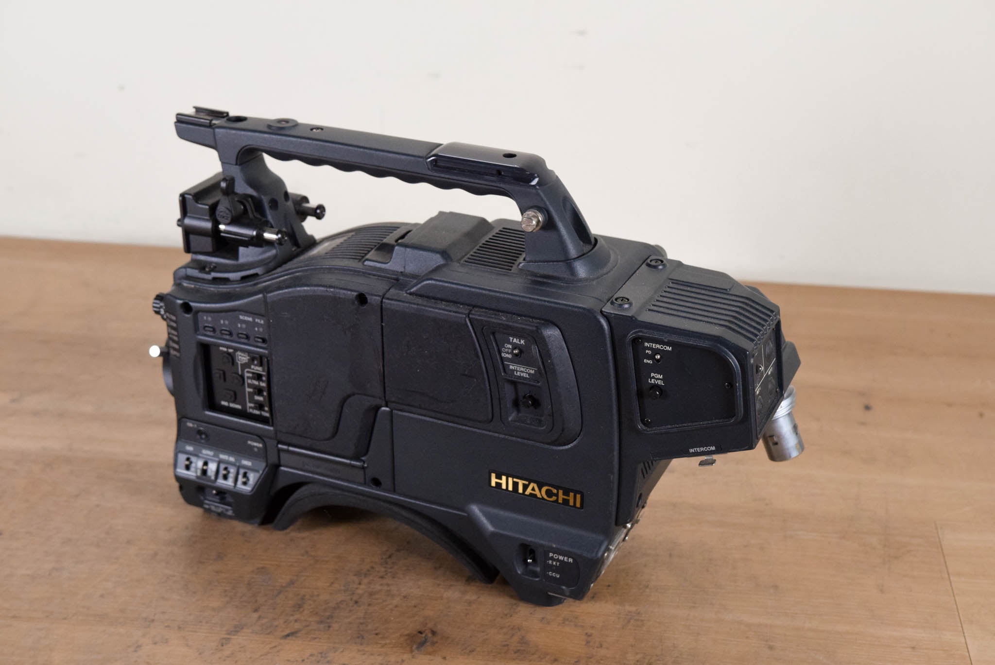 Hitachi Z-4000W CCD Camcorder with CX-Z3A Triax Adapter