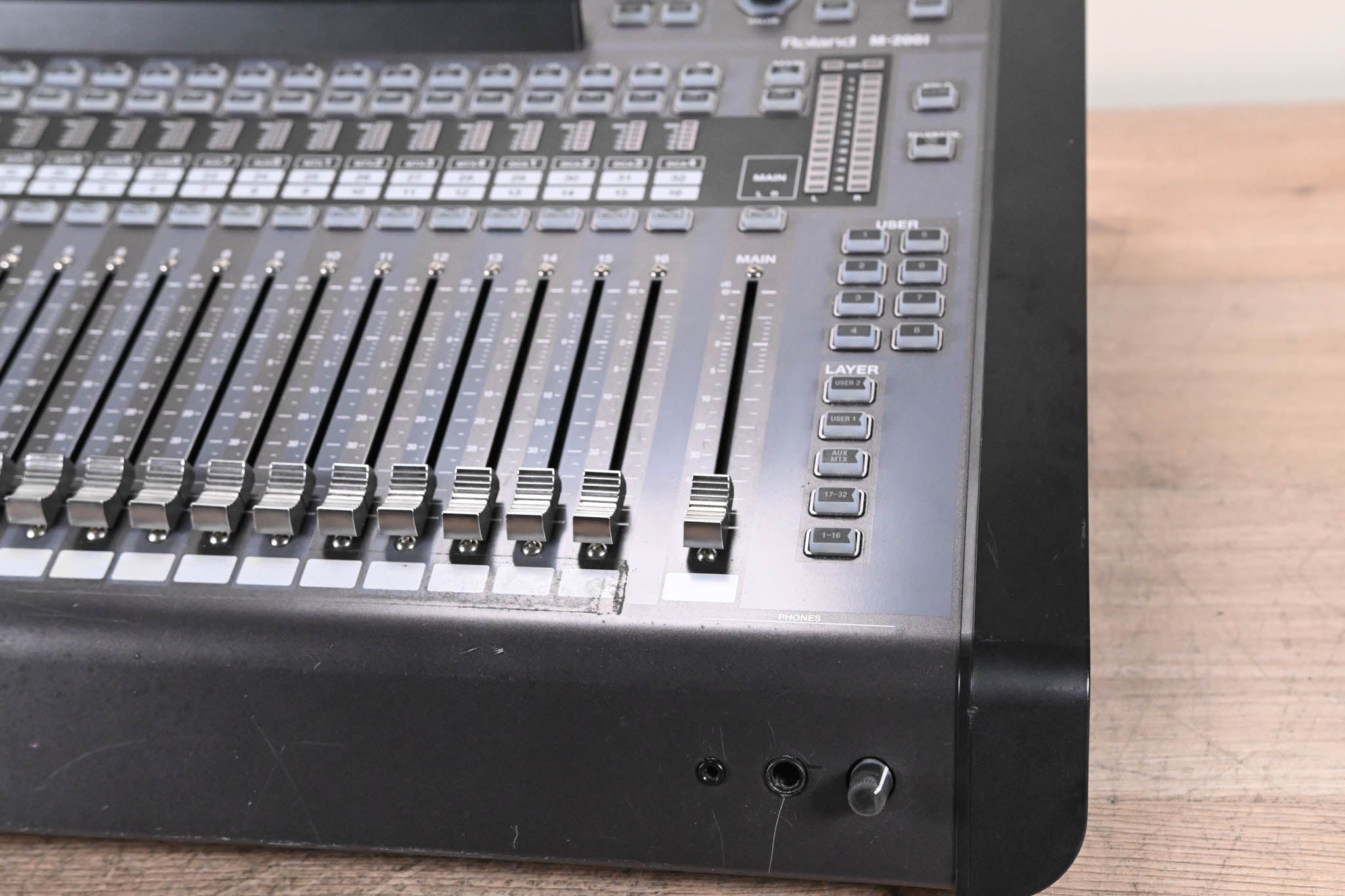 Roland M-200i 32-Channel Live Digital V-Mixer Console (NO POWER SUPPLY)