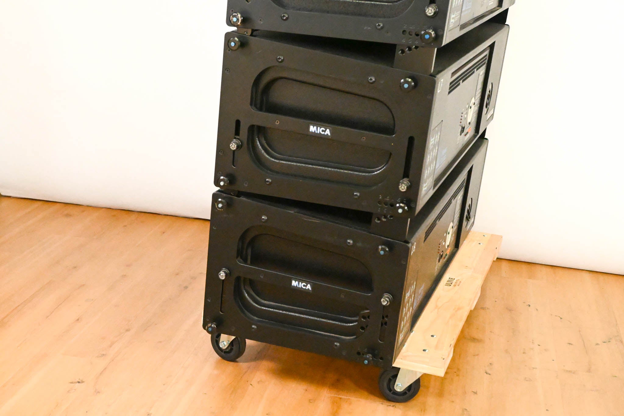 Meyer Sound MICA Active Line Array Loudspeaker Pack of 4