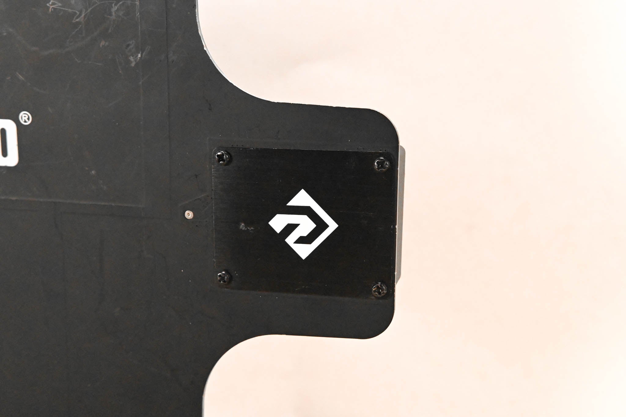 Phenyx Pro PAS-82 UHF Paddle Directional Antenna - 400-950MHz