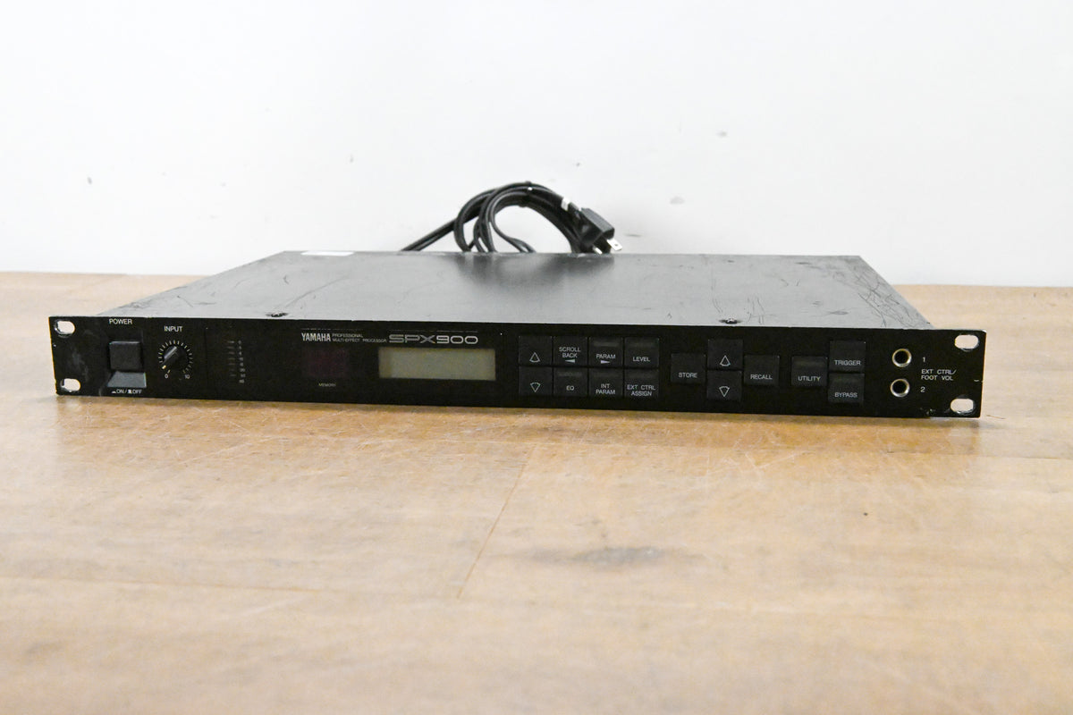 Yamaha SPX900 Digital Multi-Effects Processor